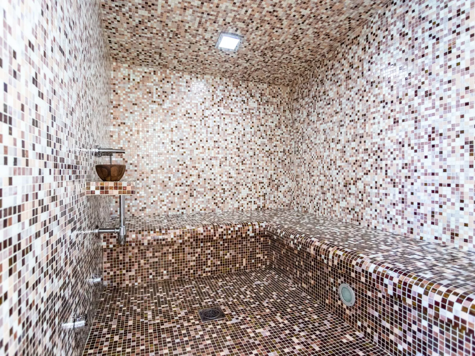 Luxuriöse Ferienwohnung mit Poolblick-Inside