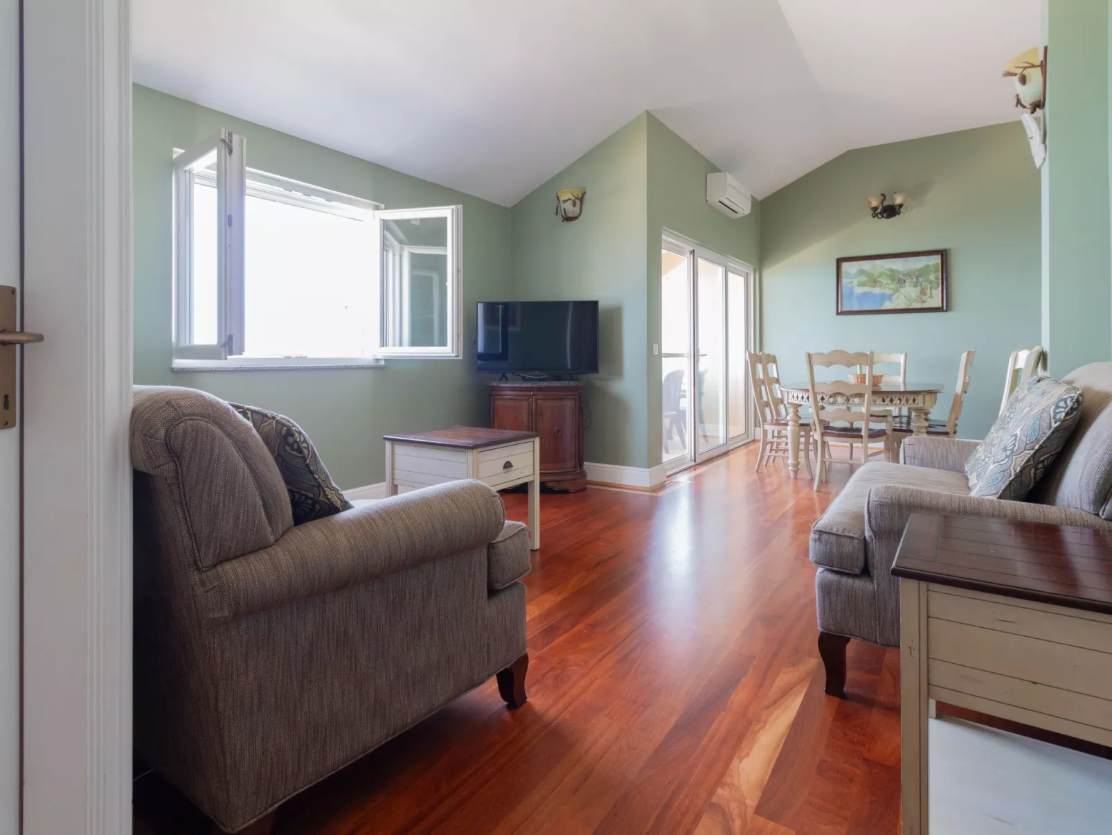 NEW Beachfront Wohnung mit Meerblick - TA Leut-Dedans