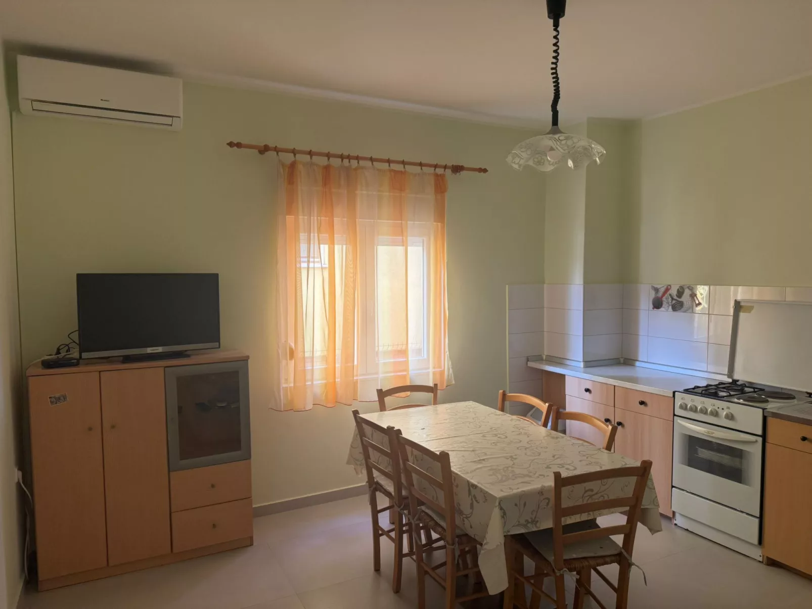 Appartement mit überdachter Terrasse-Dedans