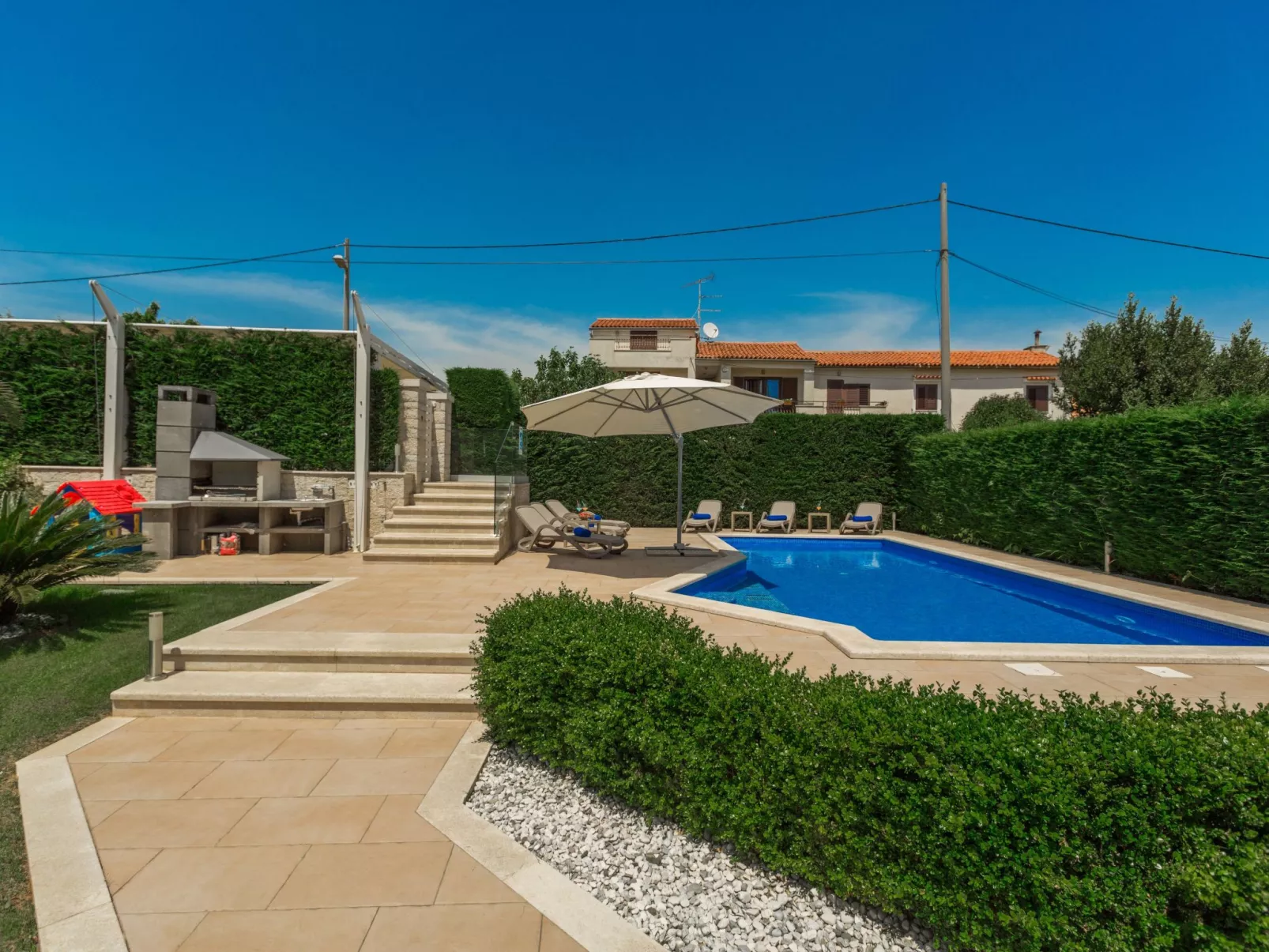 Villa Anabel bei Porec mit Pool, Jacuzzi und Sauna-Image-tags.info