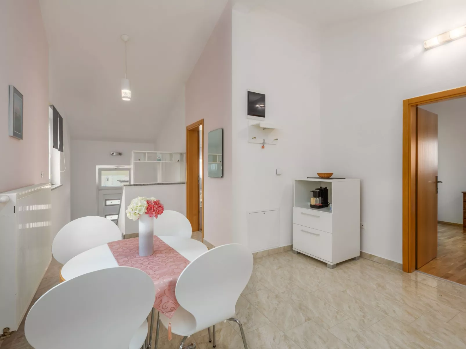 Ferienvilla 'Villa Sandra'-Image-tags.info