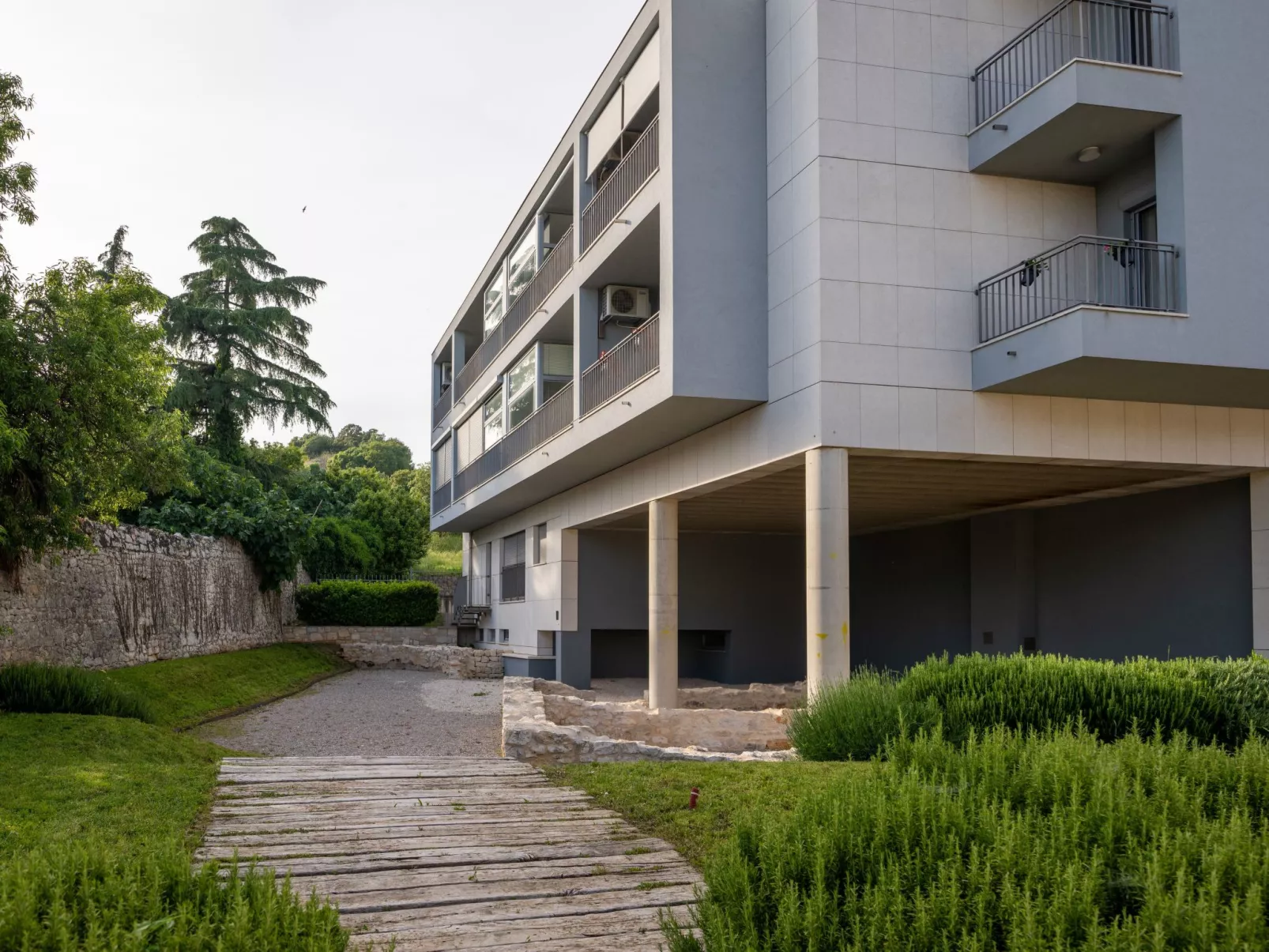 Kata Premium-Draußen