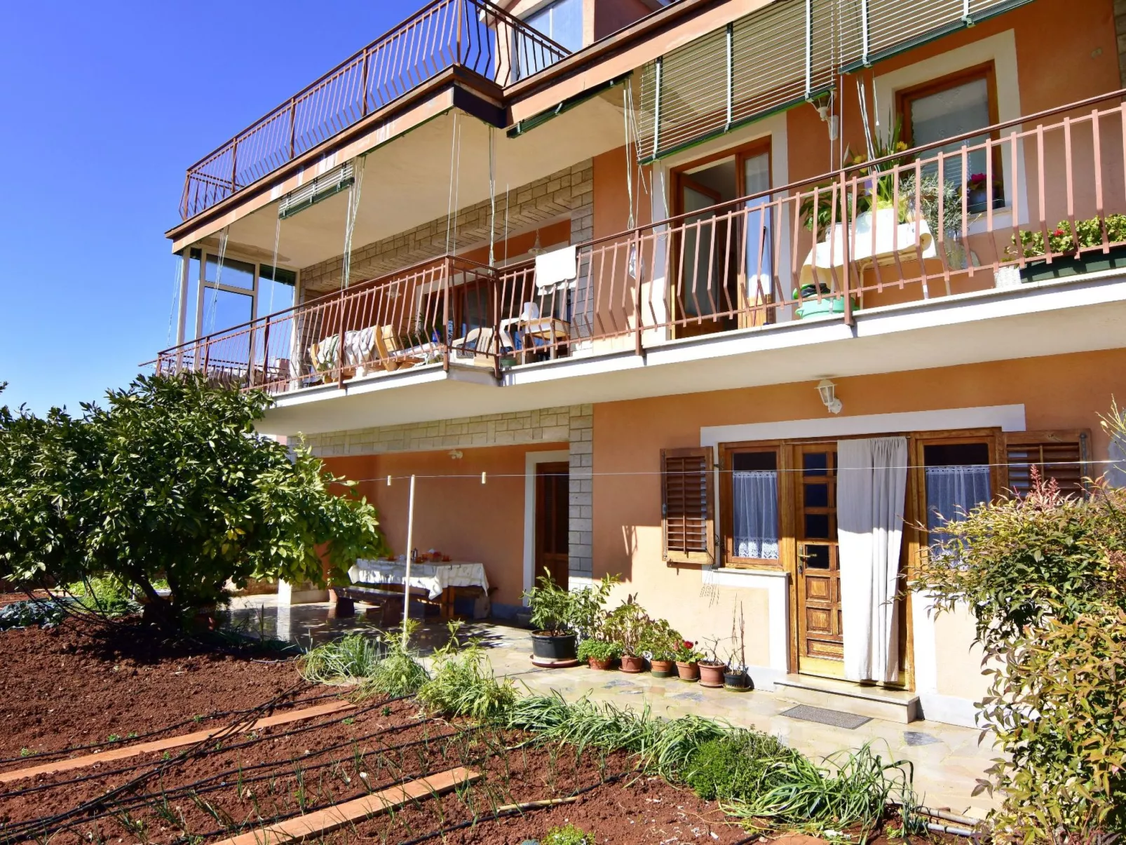 Apartment mit zwei Schlafzimmern in Strandnähe - Draußen