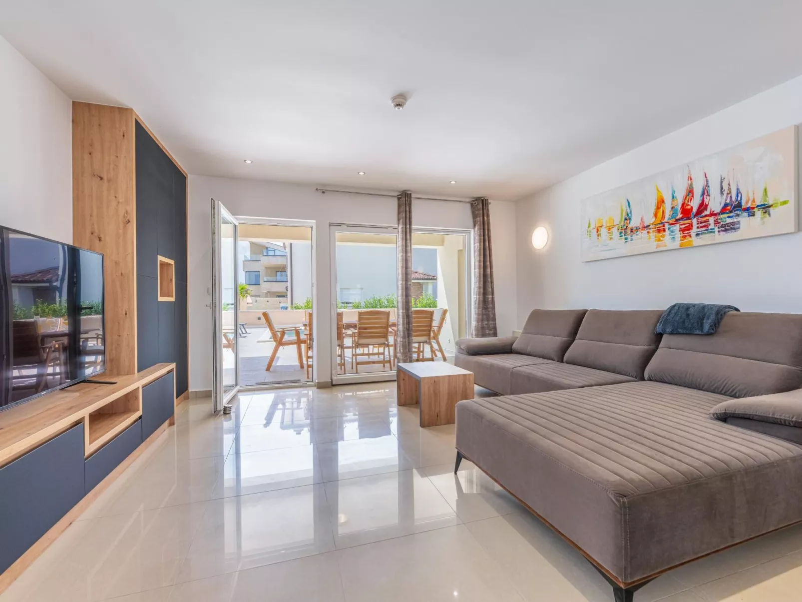 Ferienvilla "Villa Dvor" mit privatem Pool-Dedans