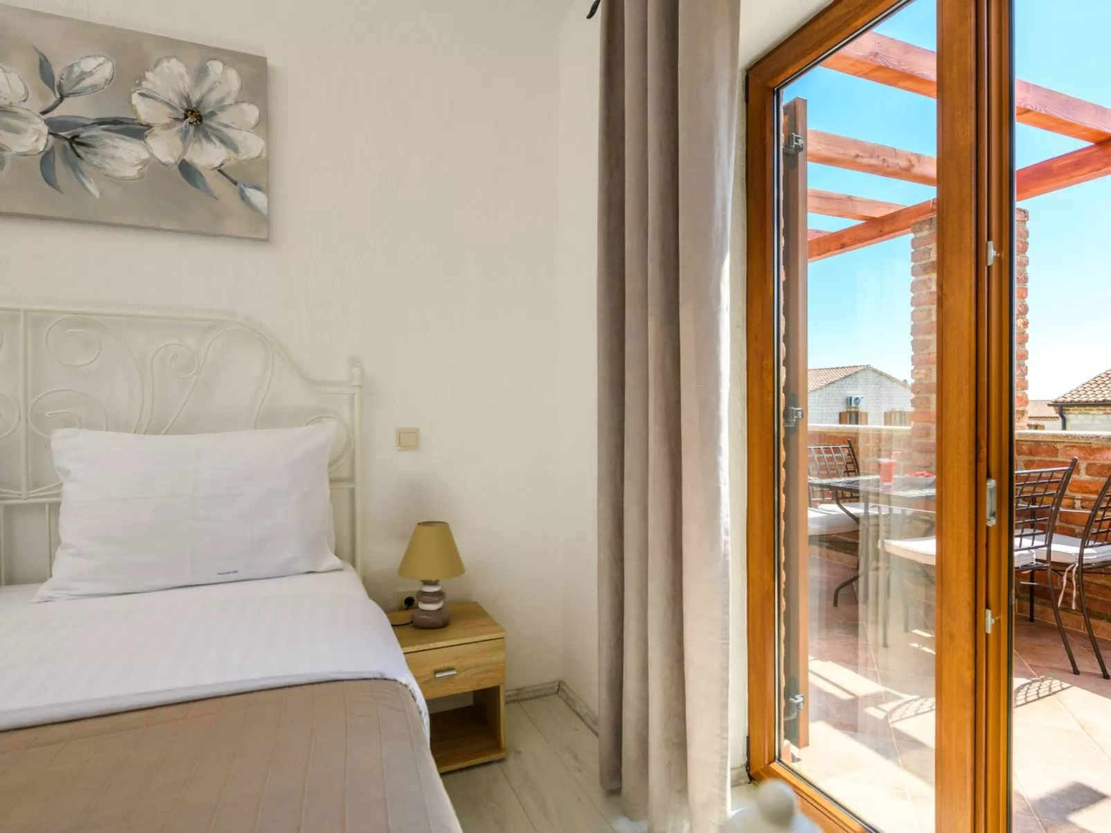 Villa Paradis-Image-tags.info