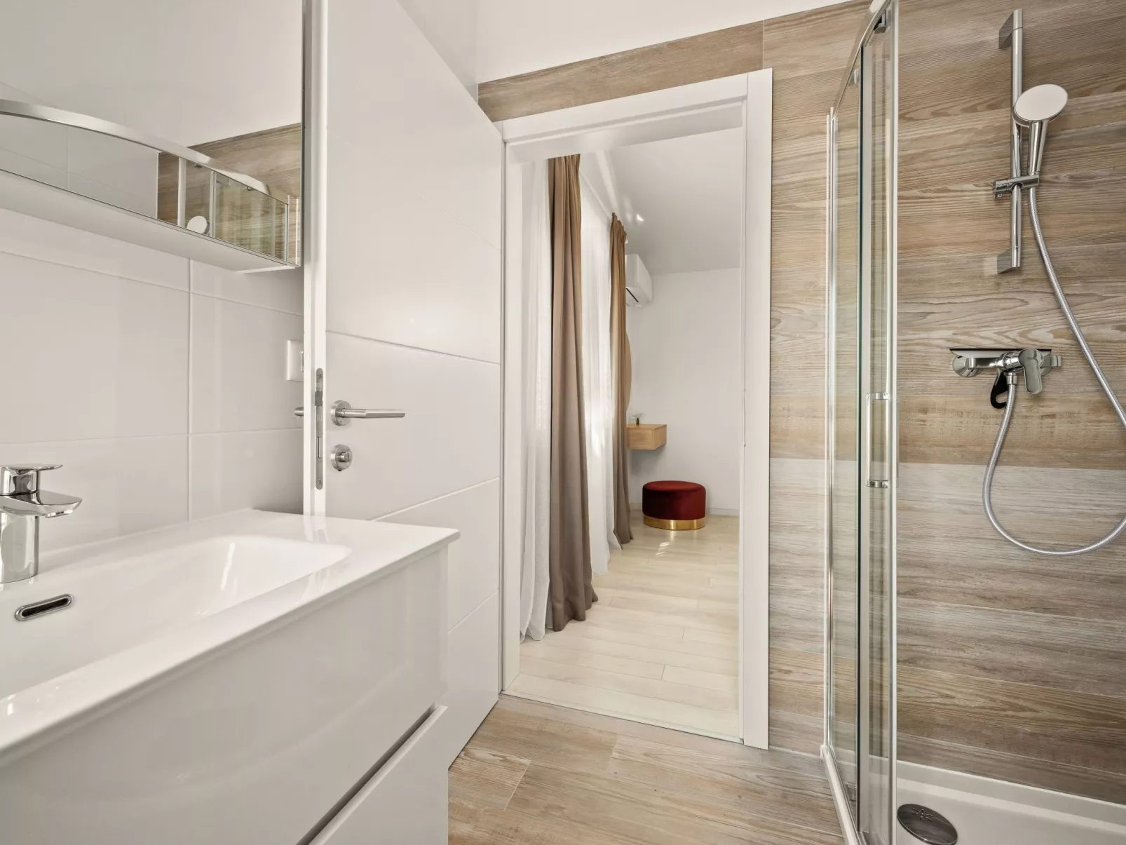 Villa Tea mit beheiztem Salzwasserpool-Inside