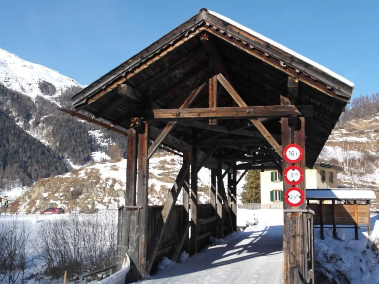 Ers Curtins-Draußen