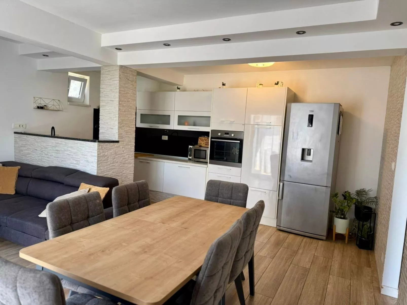 Fabo in Dalmatien-Dedans