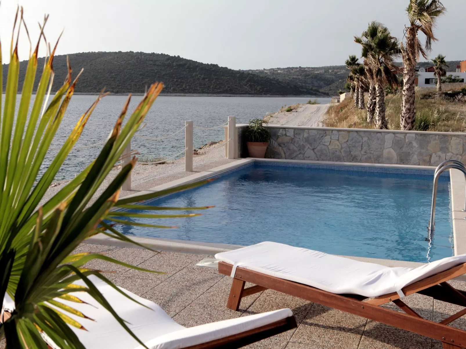 Gemütliches Ferienhaus Anamarija-Outside