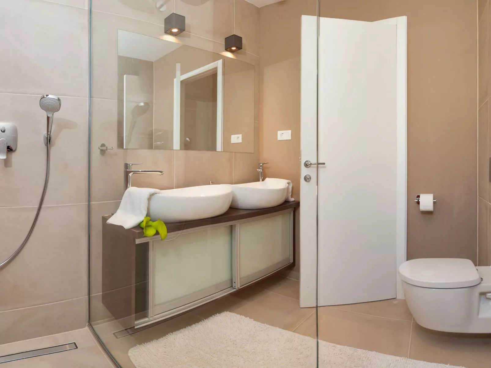 Luxuriöse Villa Calla mit Pool in Strandnähe-Drinnen