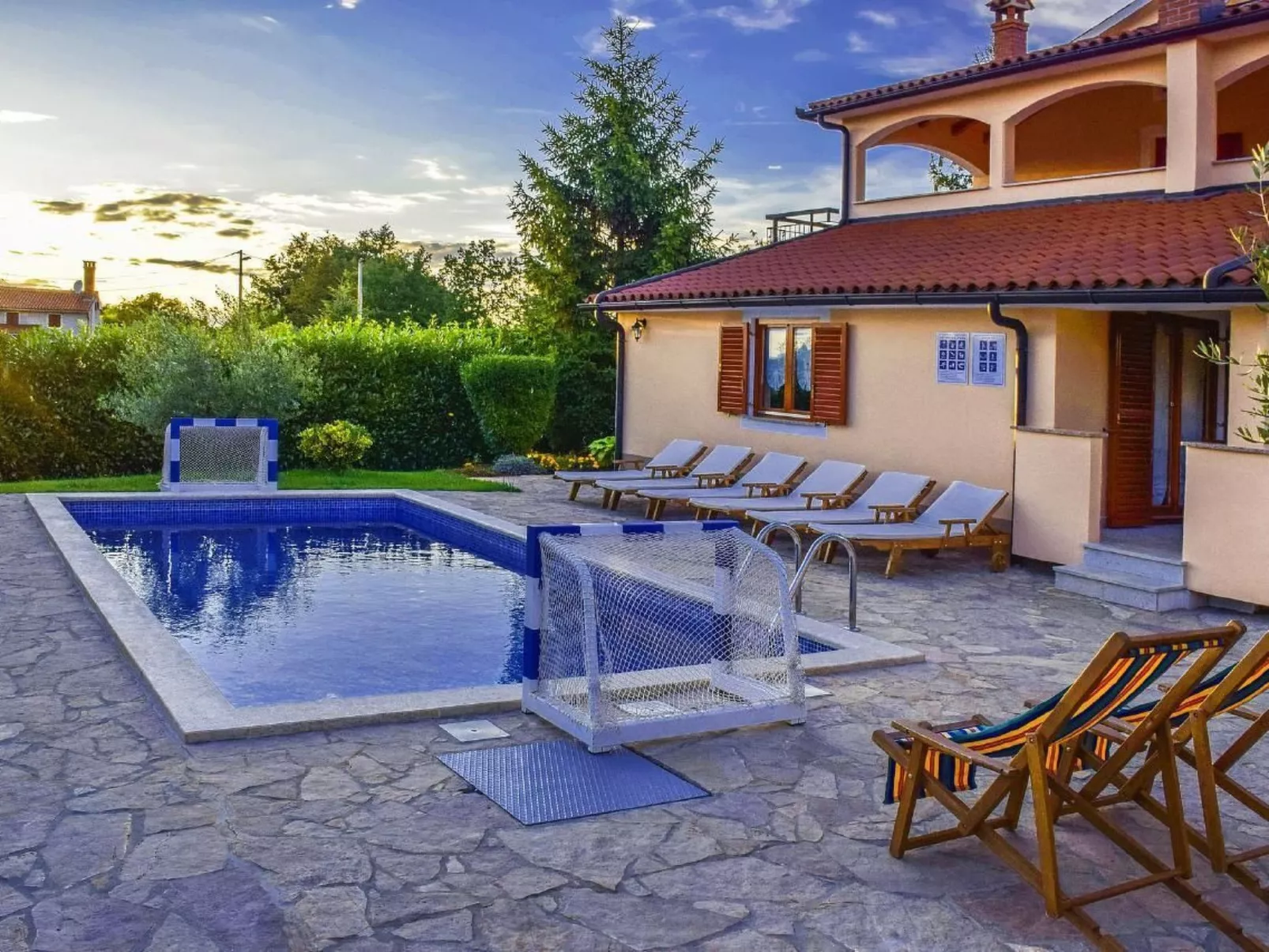 Villa "Villa Dani" mit privatem Pool-Dehors