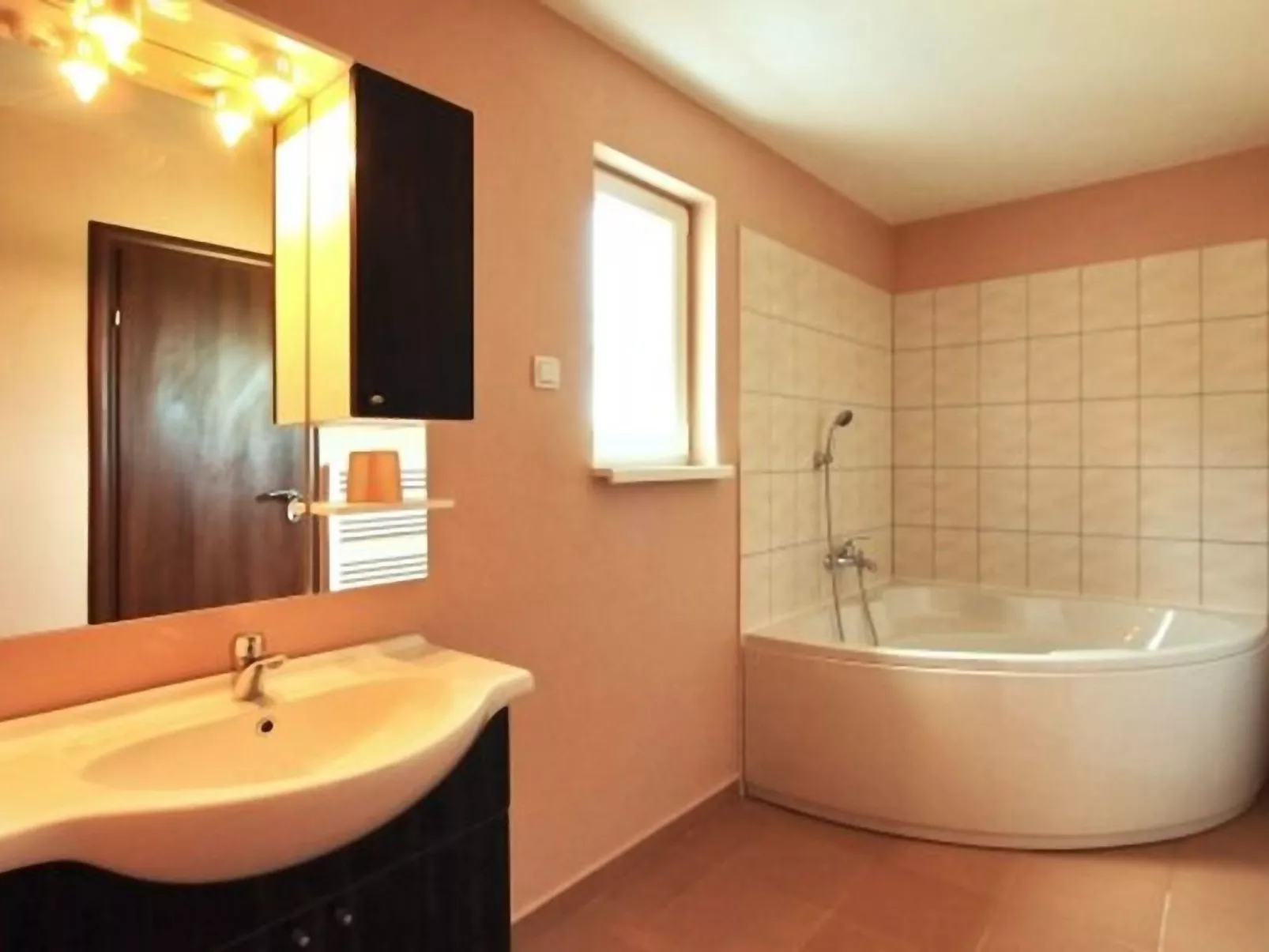 Wunderschönes Ferienhaus in Cere mit Privatem Pool-Image-tags.info