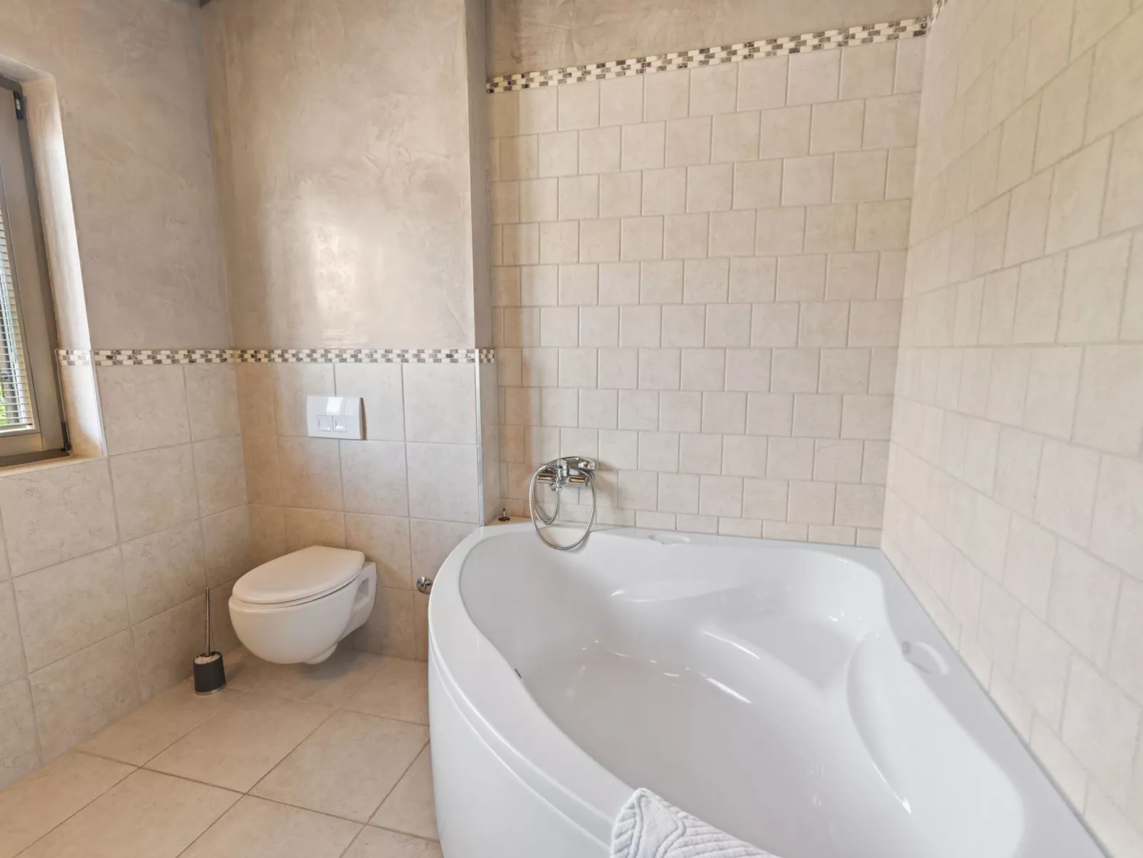 Villa Dante-Image-tags.info