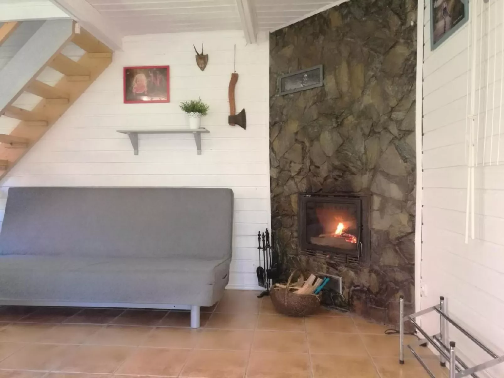 In Kopalino mit Garten, Terrasse und Grill-Dedans