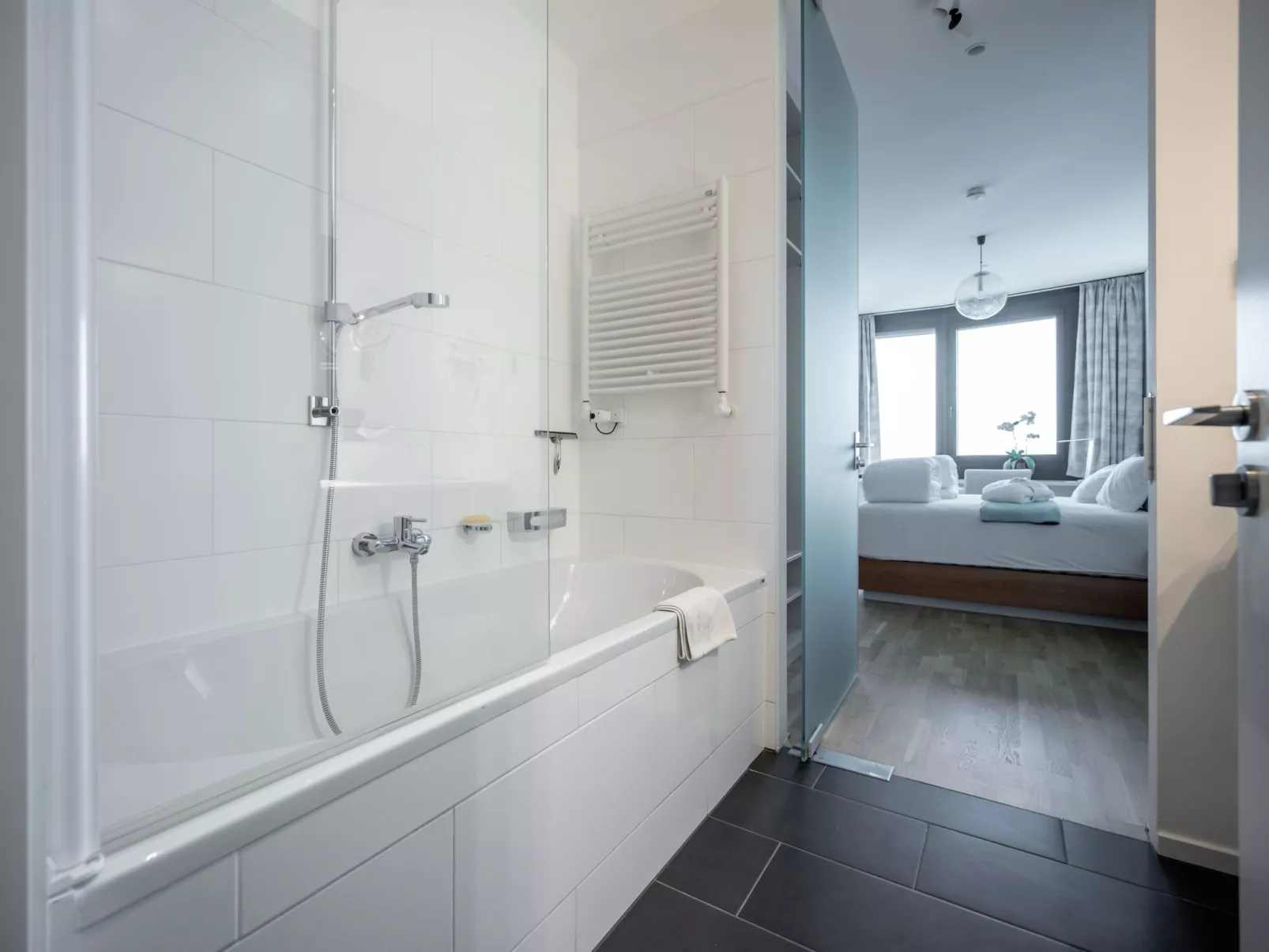 Skyflats Sun View-Drinnen