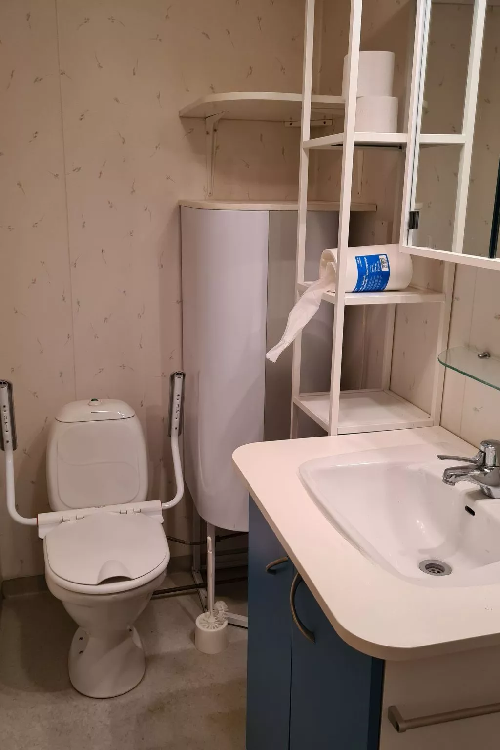 Haus 200 m von der Ostsee-Drinnen