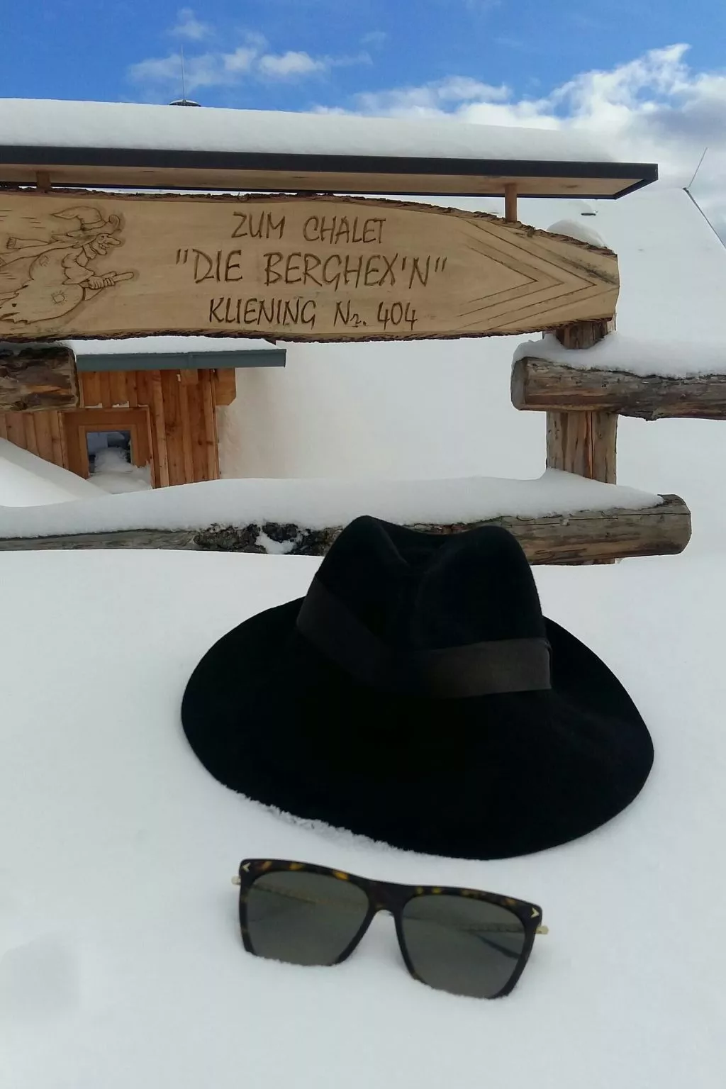 "Die Berghex'n "-Dehors