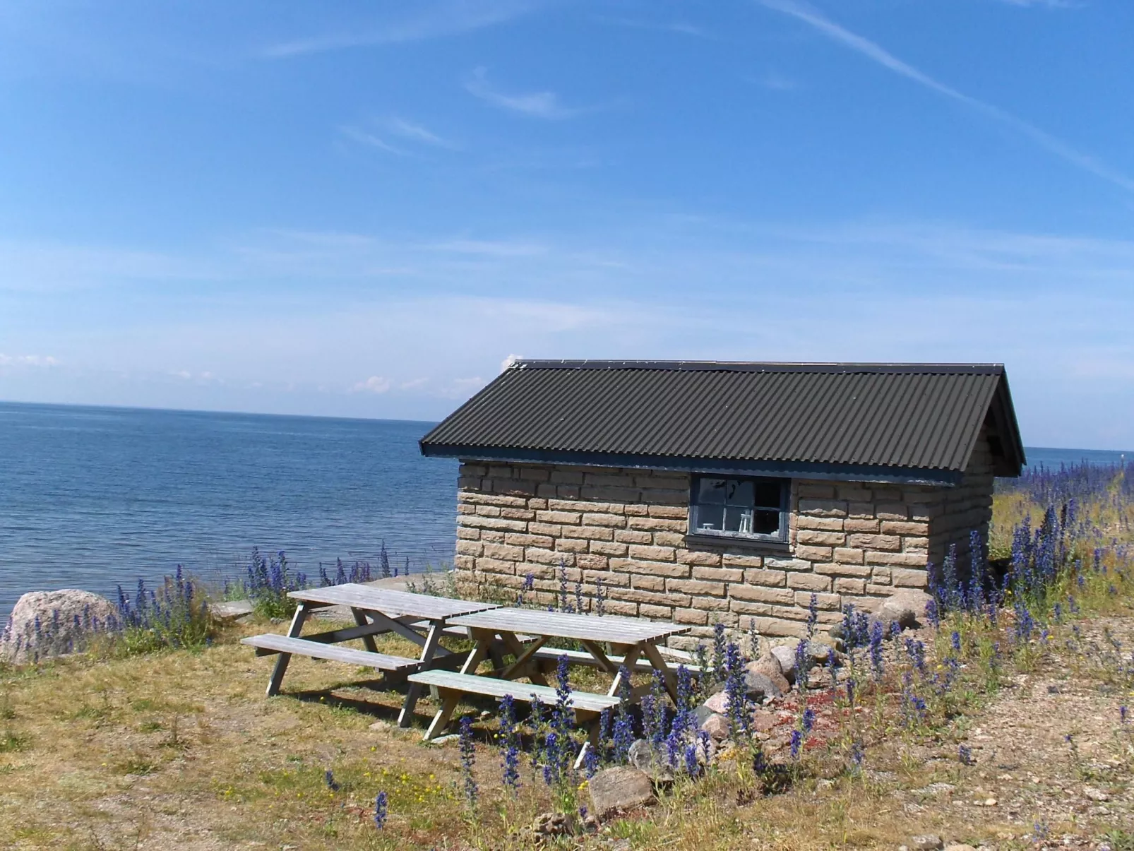 Gemütliches Ferienhaus Sjöstugan am Meer-Outside