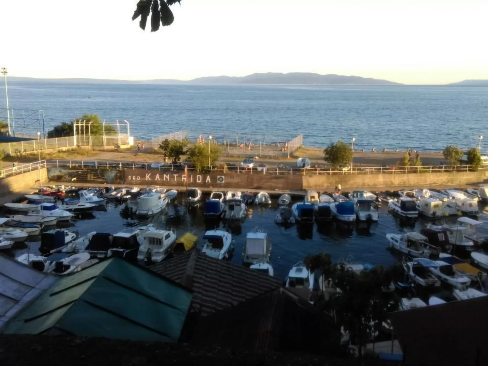 Wohnung in Rijeka mit Terrasse und Grill-Draußen