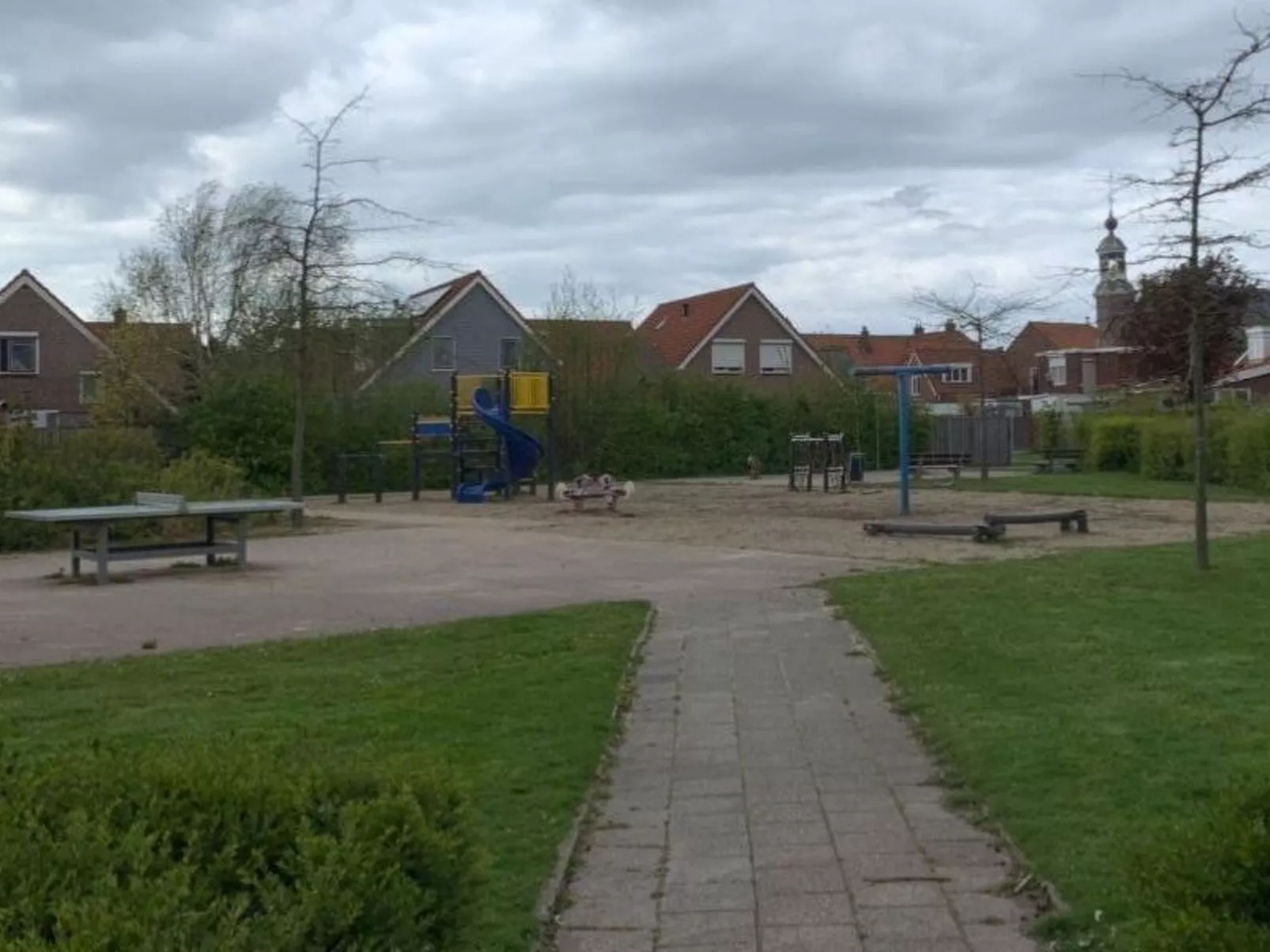 "Cottage" mit Wallbox-Outside