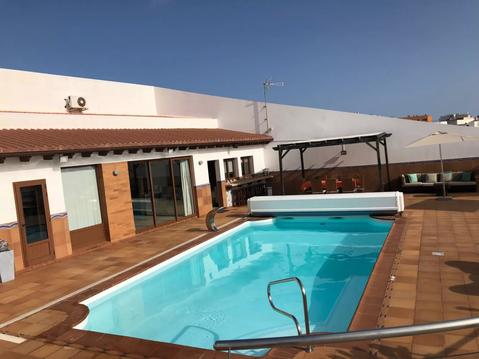 Villa los palmitos Familiäre Privatvilla mit Pool-Draußen