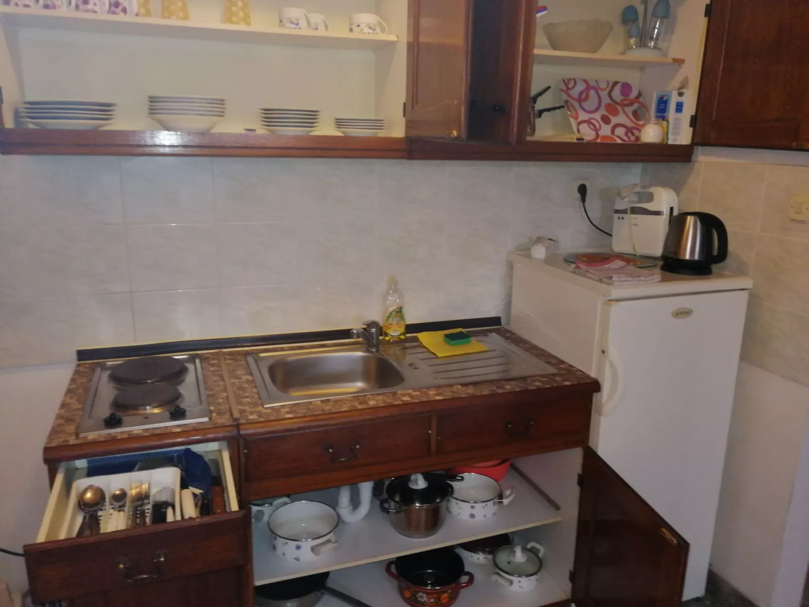 Appartement mit Blick auf das Wasser-Dedans