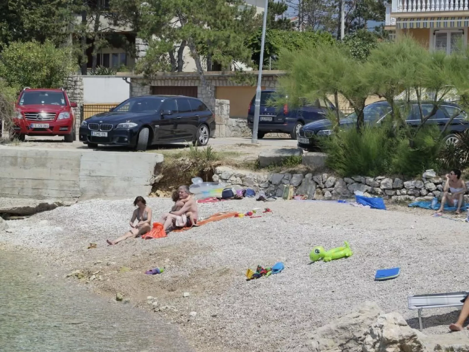 In Šilo mit Gemeinschaftspool-Dehors