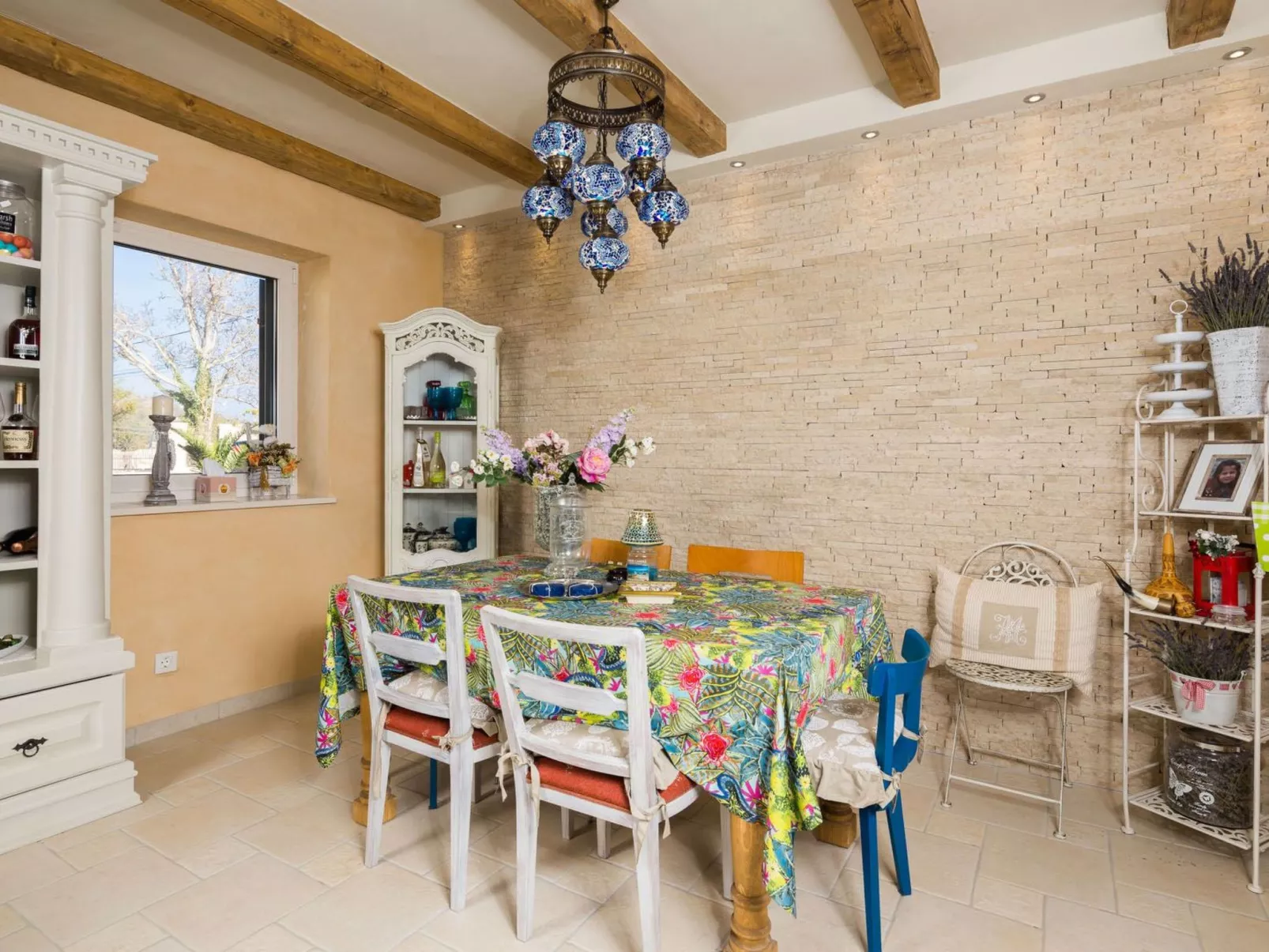 Villa Stonegate-Inside