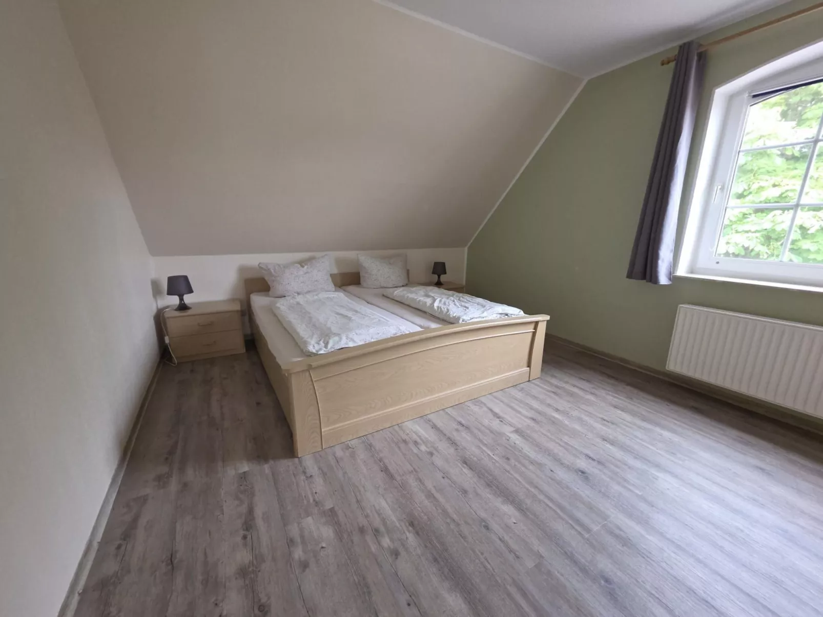 Landskron-Image-tags.info