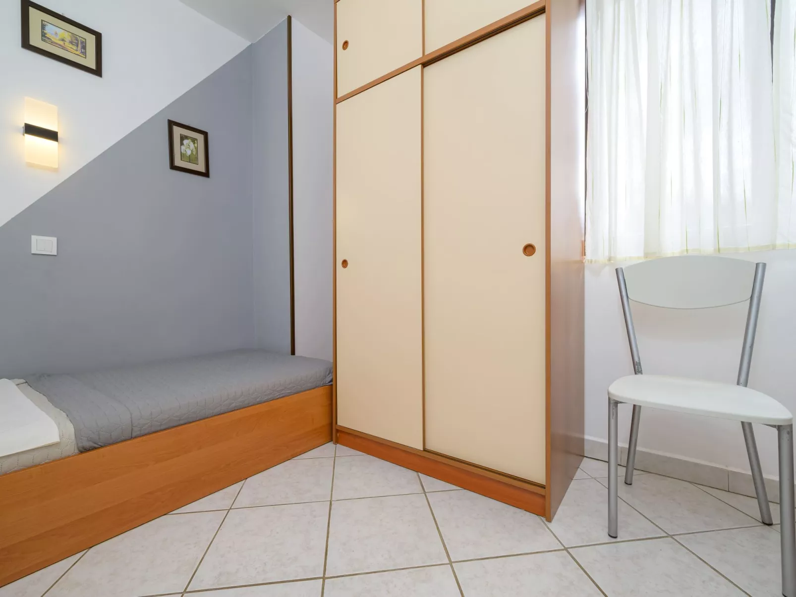 Stilvoll eingerichtete Ferienwohnung 4-Dedans