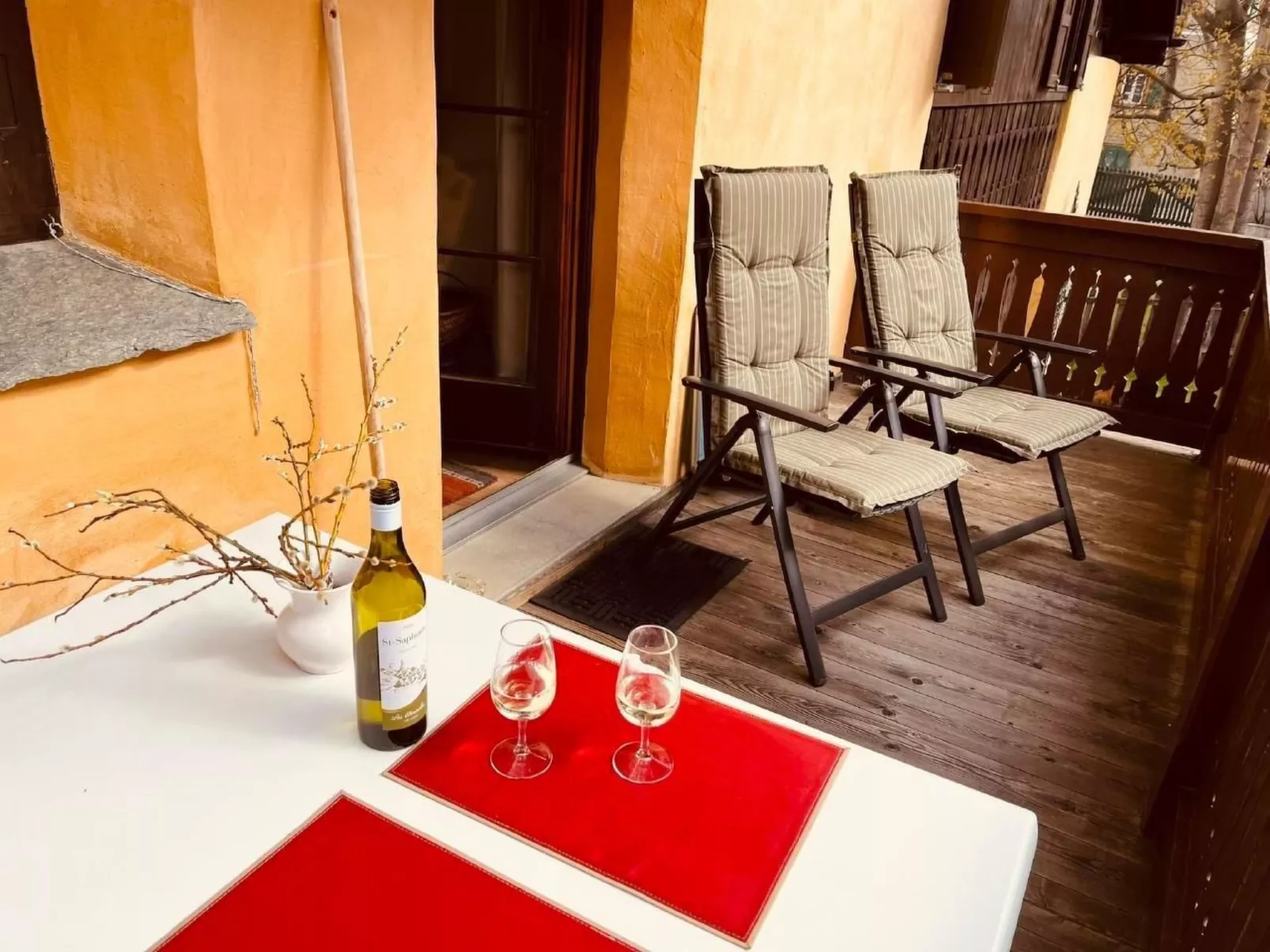 Chesa Dusch-Image-tags.info