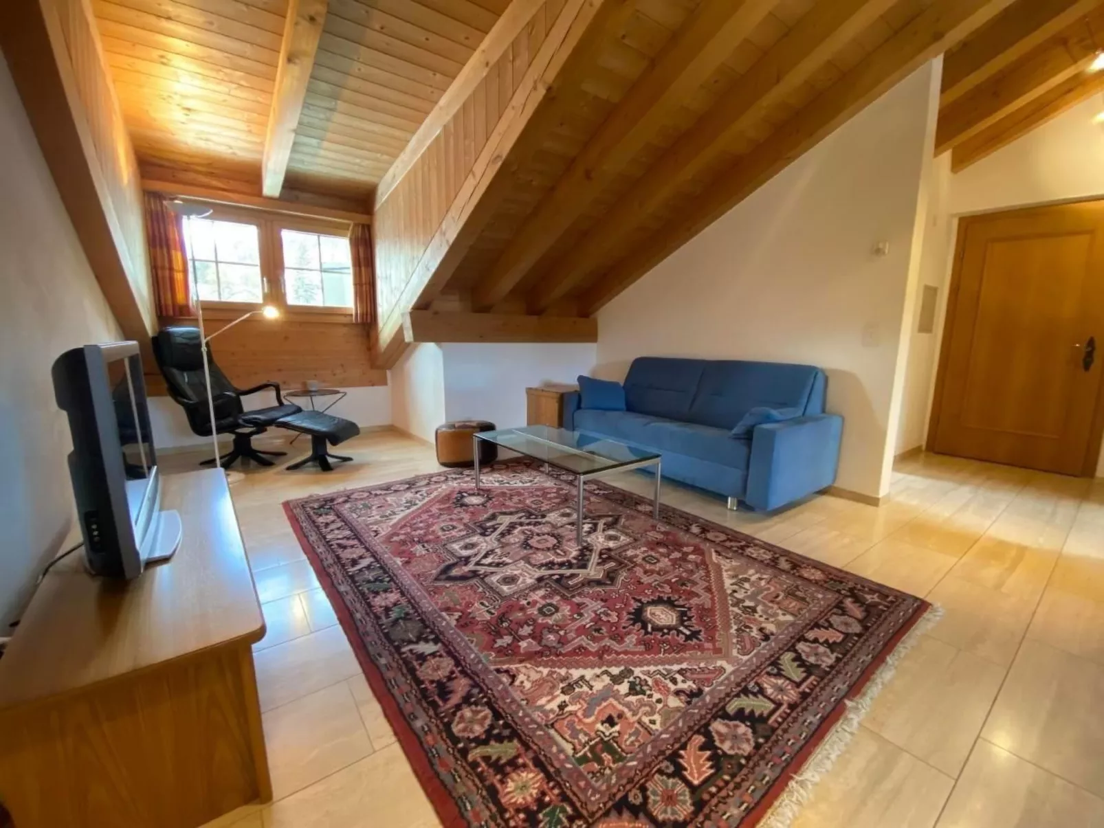 Haus Suot Chesas 8b-Inside