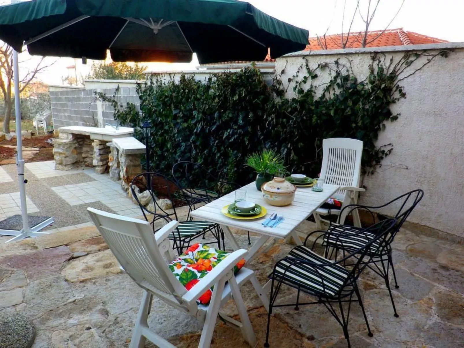 'Adri' mit Wasserblick-Image-tags.info