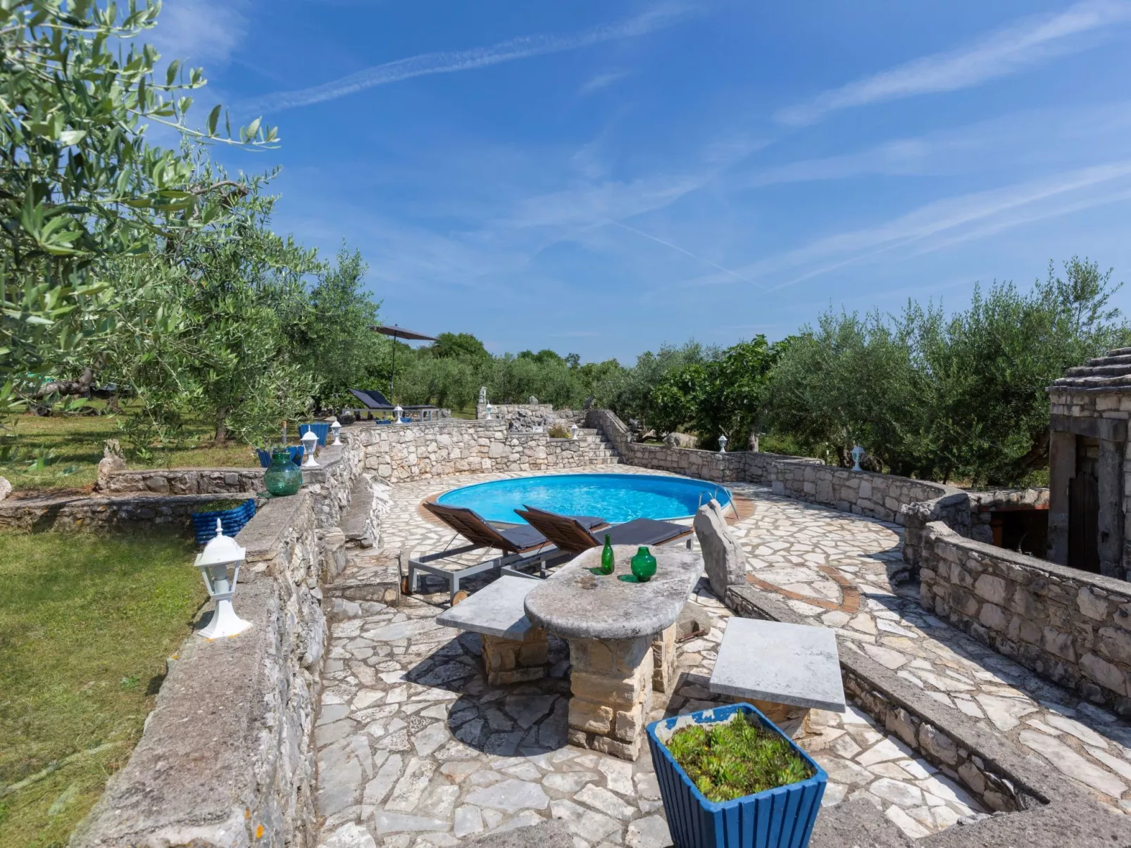 "Istria" mit eigenem Pool-Draußen