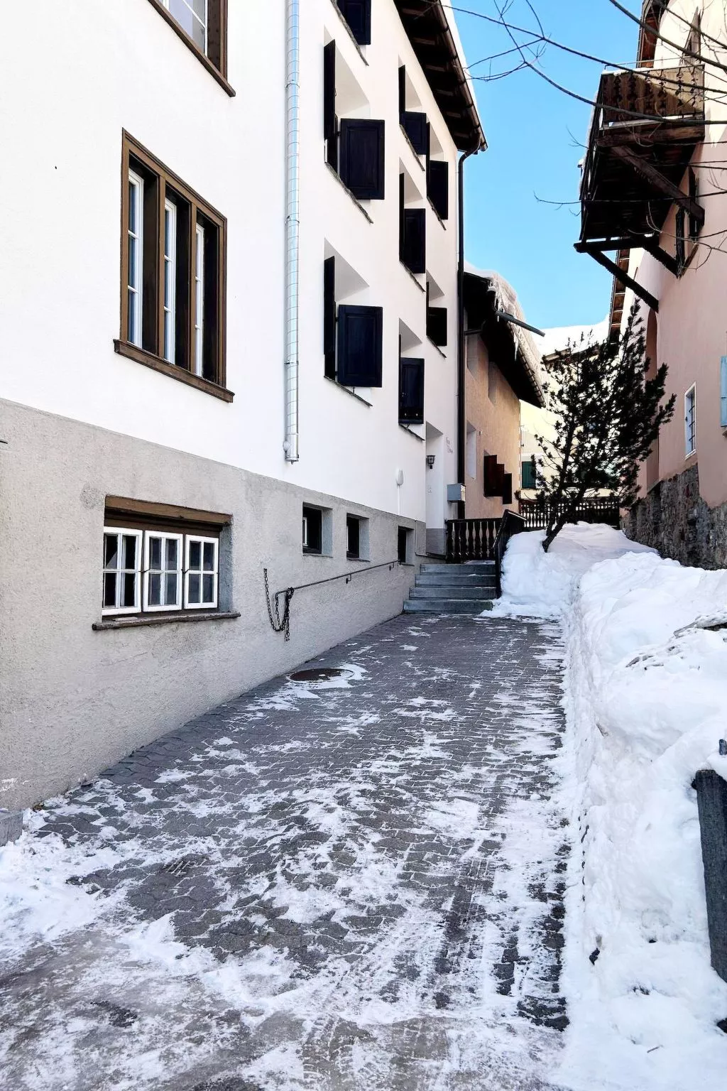 Chesa Maura-Image-tags.info