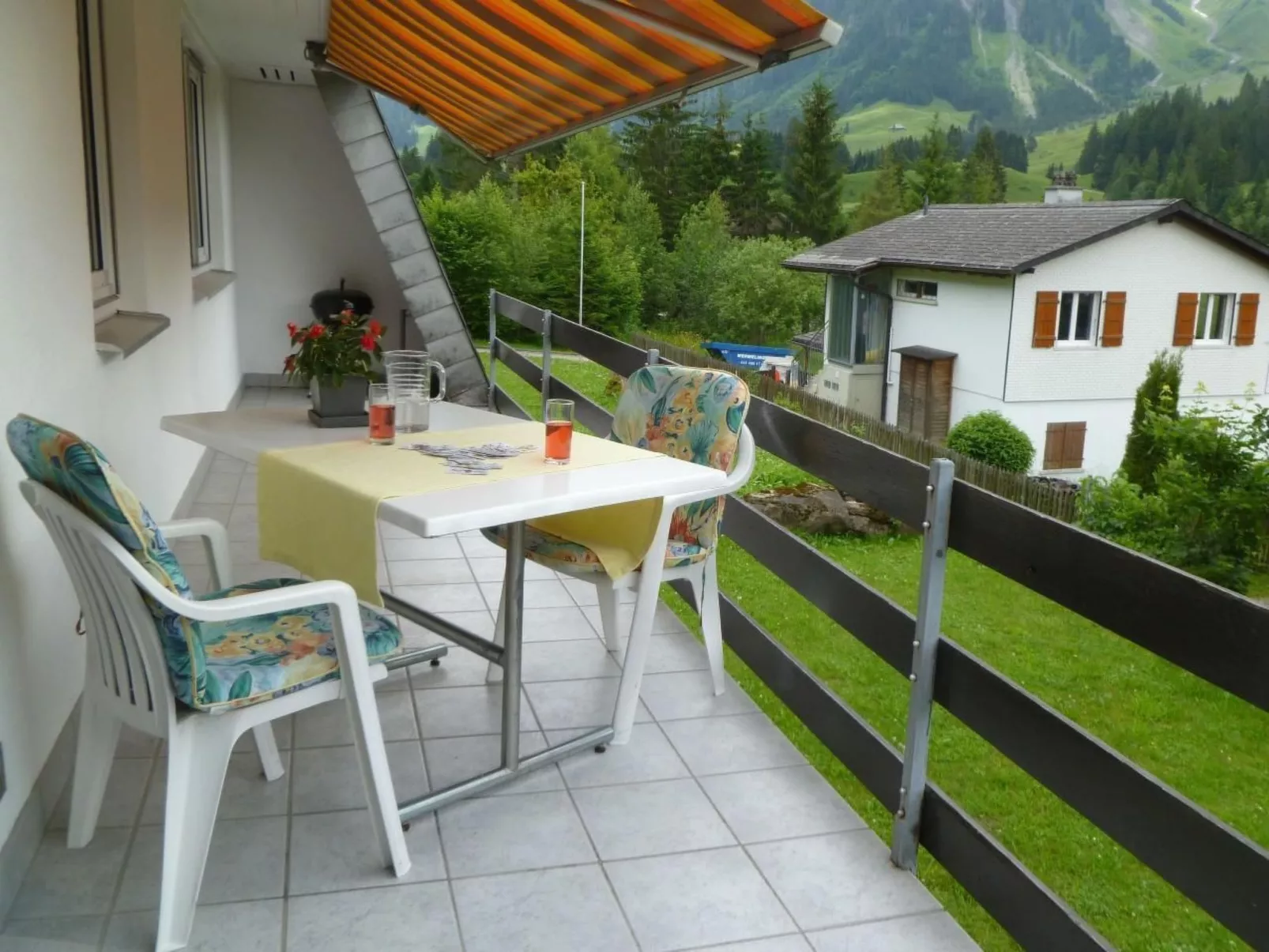 Haus Reanchme-Draußen