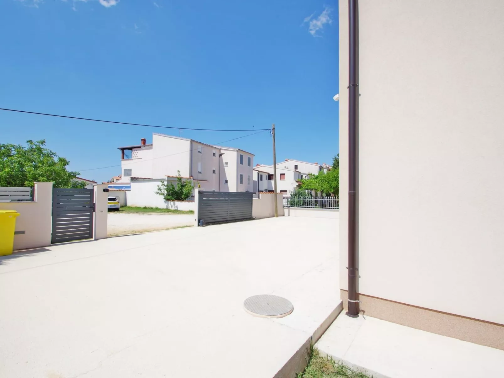 Niko für 4 Personen, Pomer-Dehors