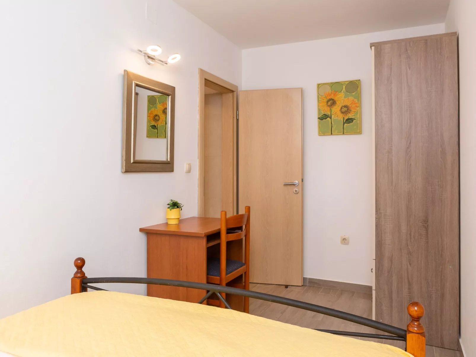 Sonnenaufgang an der Adria - Strandhaus-Drinnen