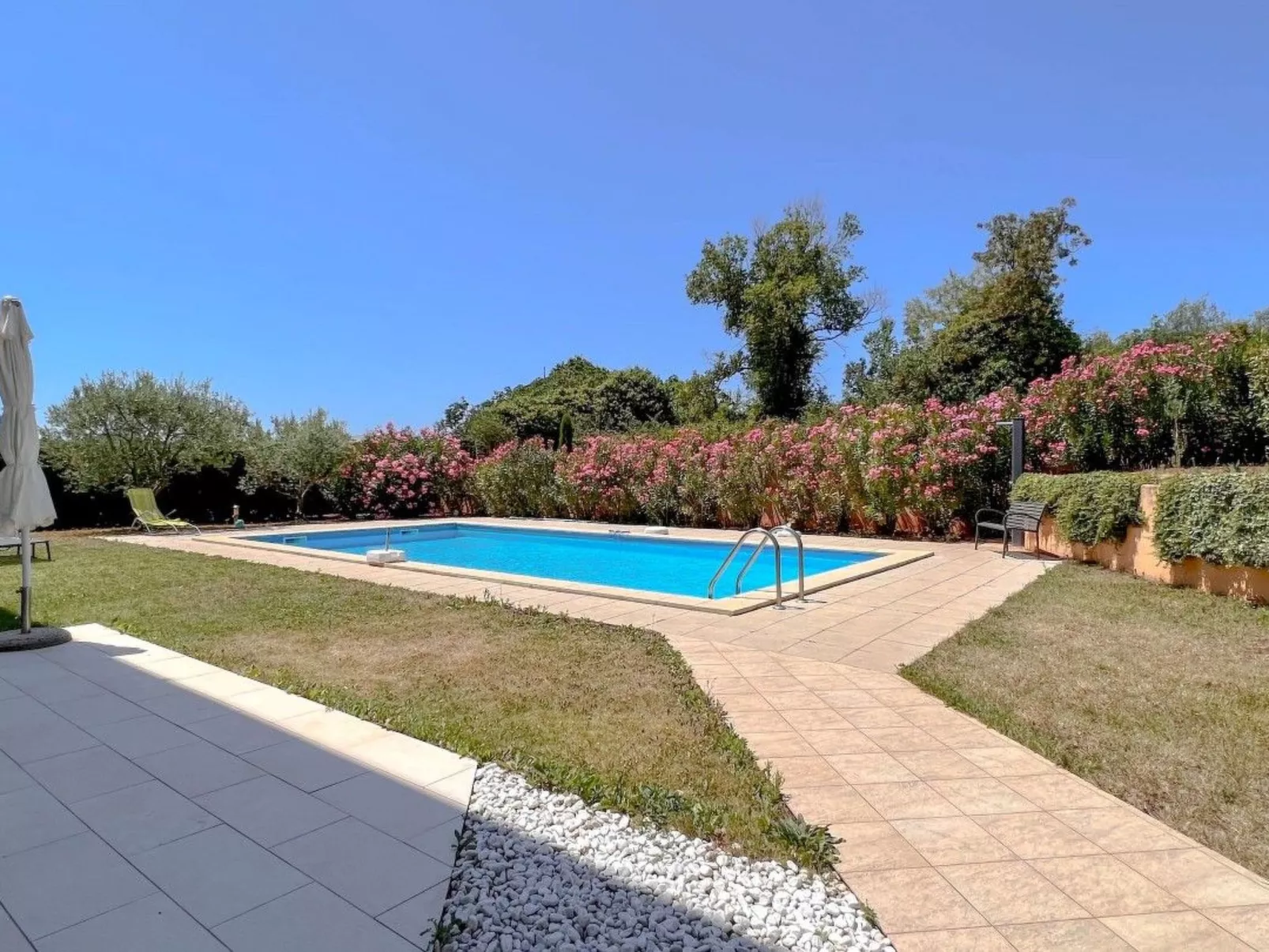 Für 3 Personen ca. 60 m&sup2; in Stancija Vinjeri Novigrad, Adriaküste Kroatien-Draußen