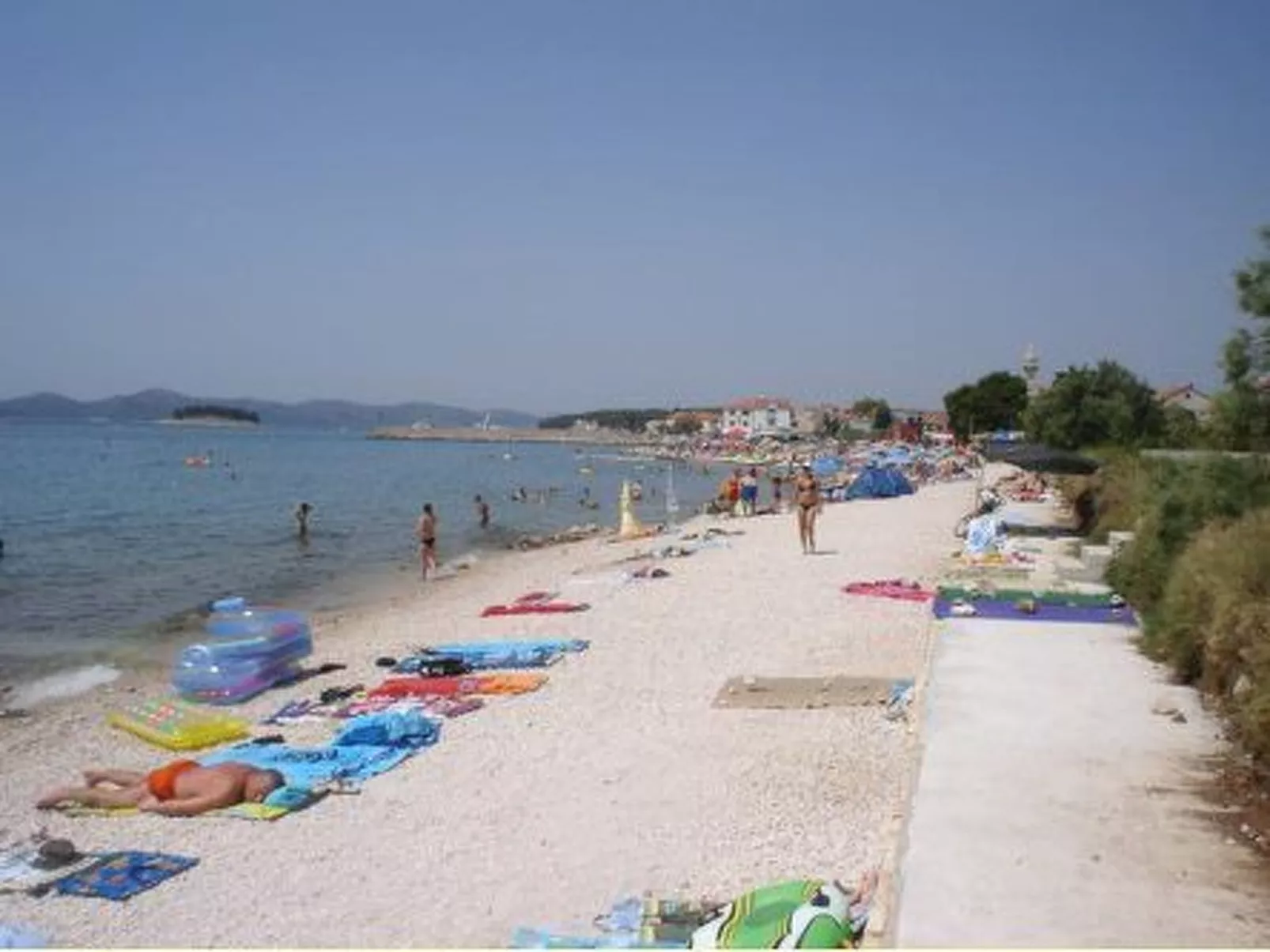 "Zeljka" mit Terrasse-Outside