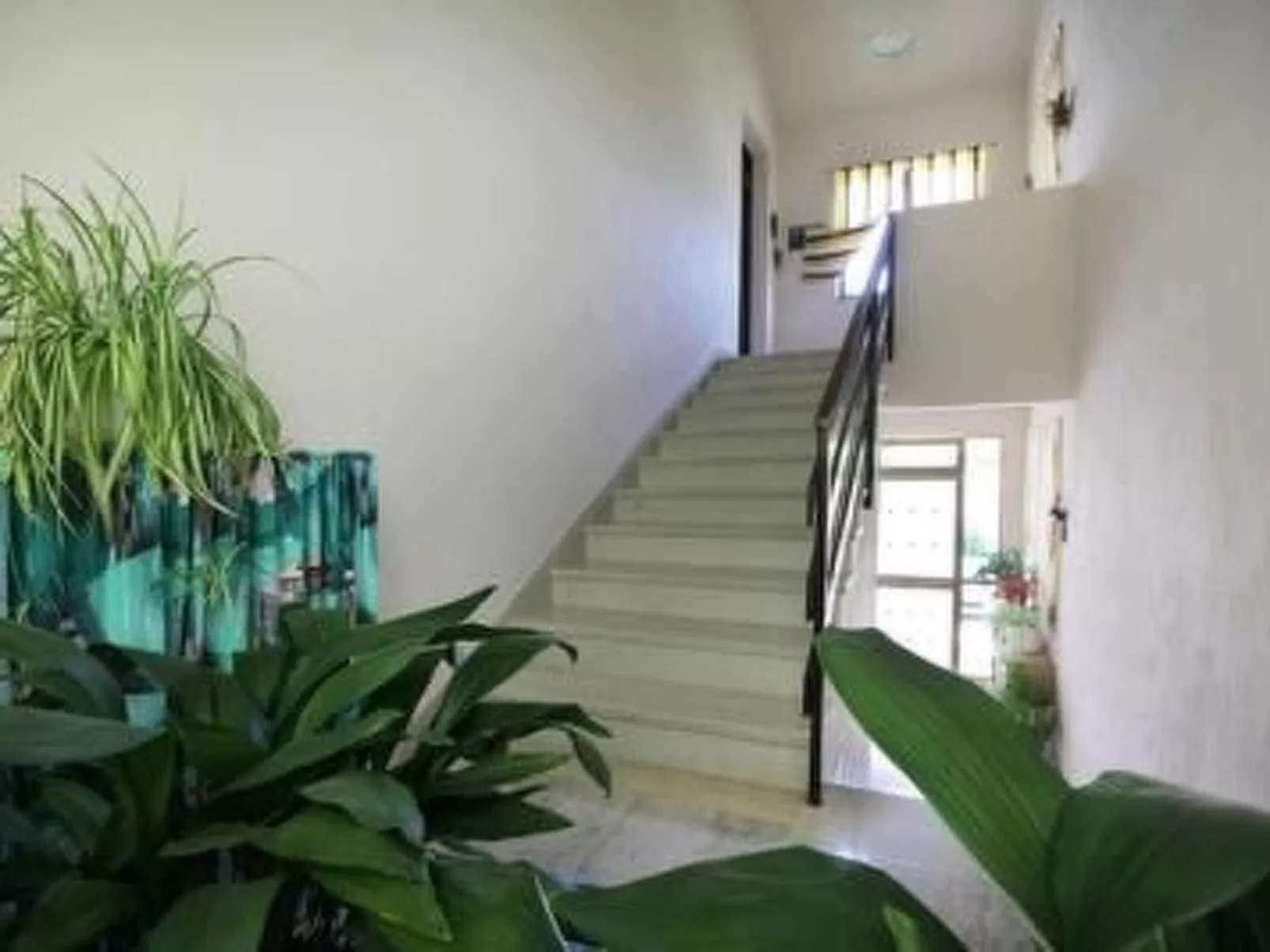 Mit privater Terrasse-Inside