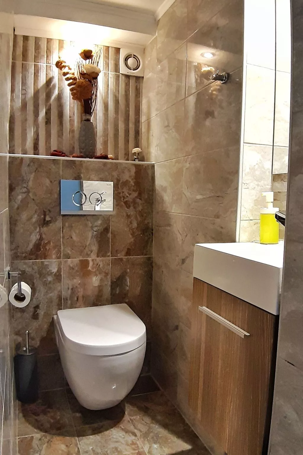 Athens SmArt 3-Room Apartment-Dedans