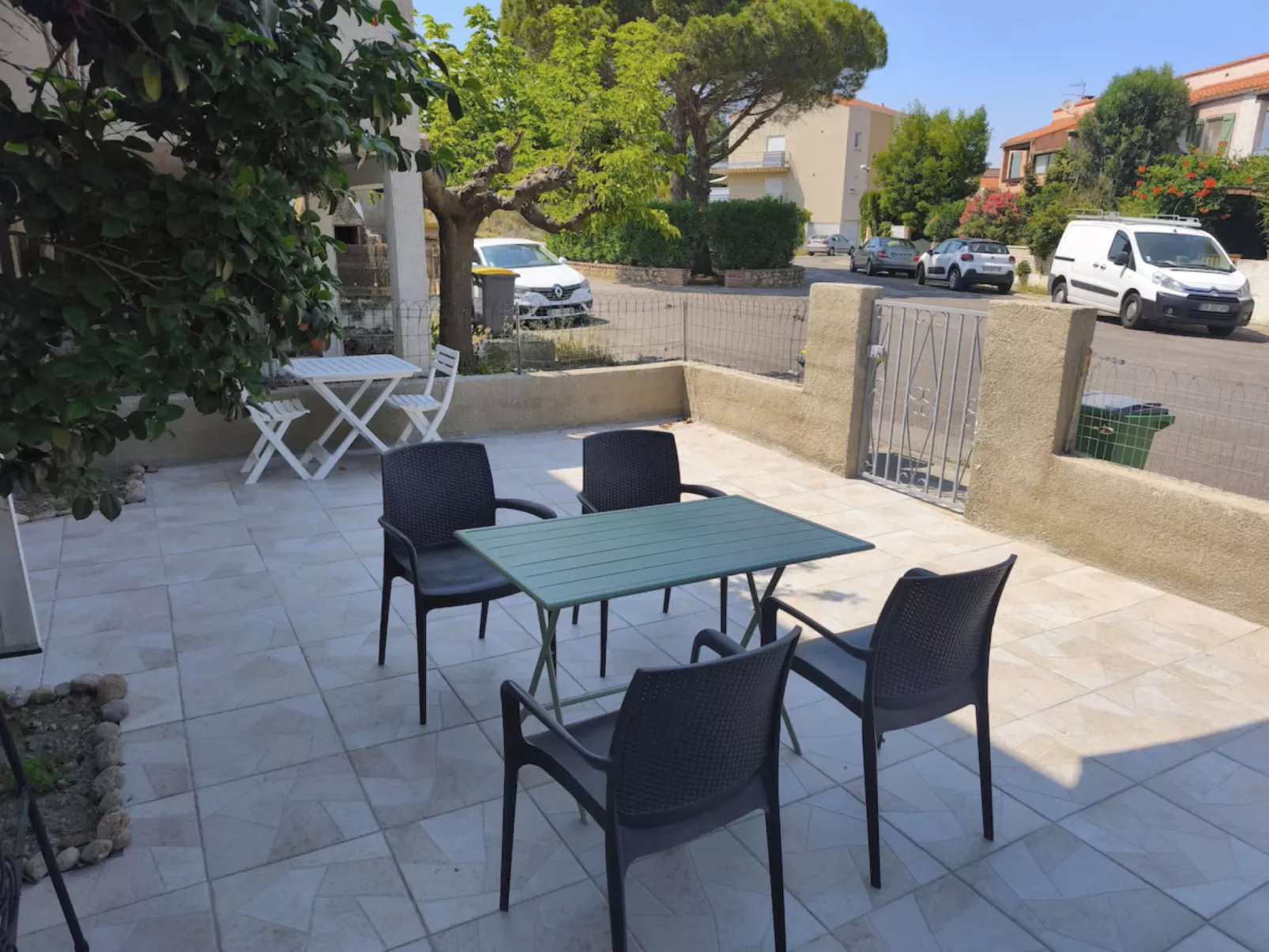 Schönes renoviertes katalanisches Haus-Dehors