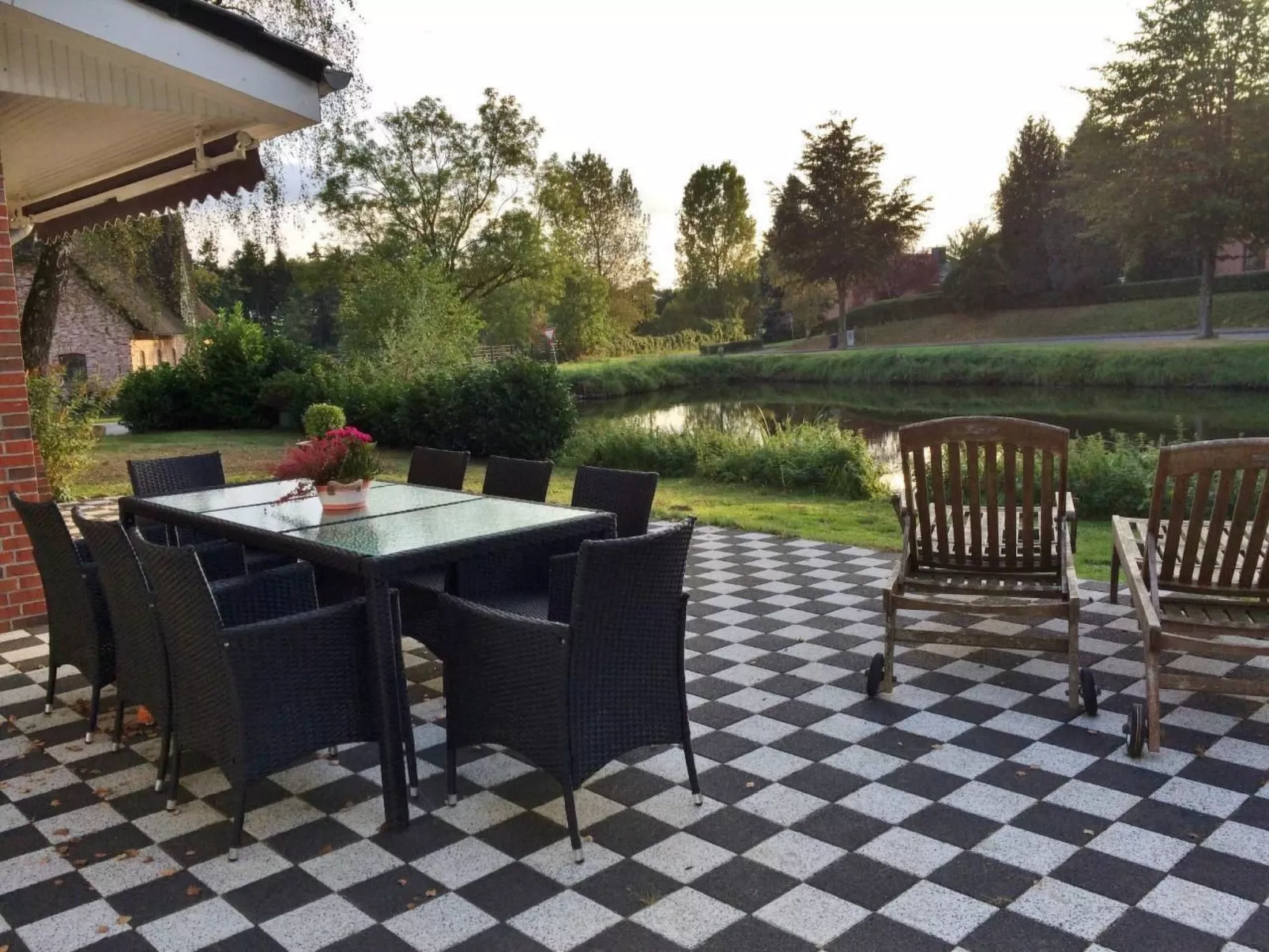 Am Teich-Image-tags.info