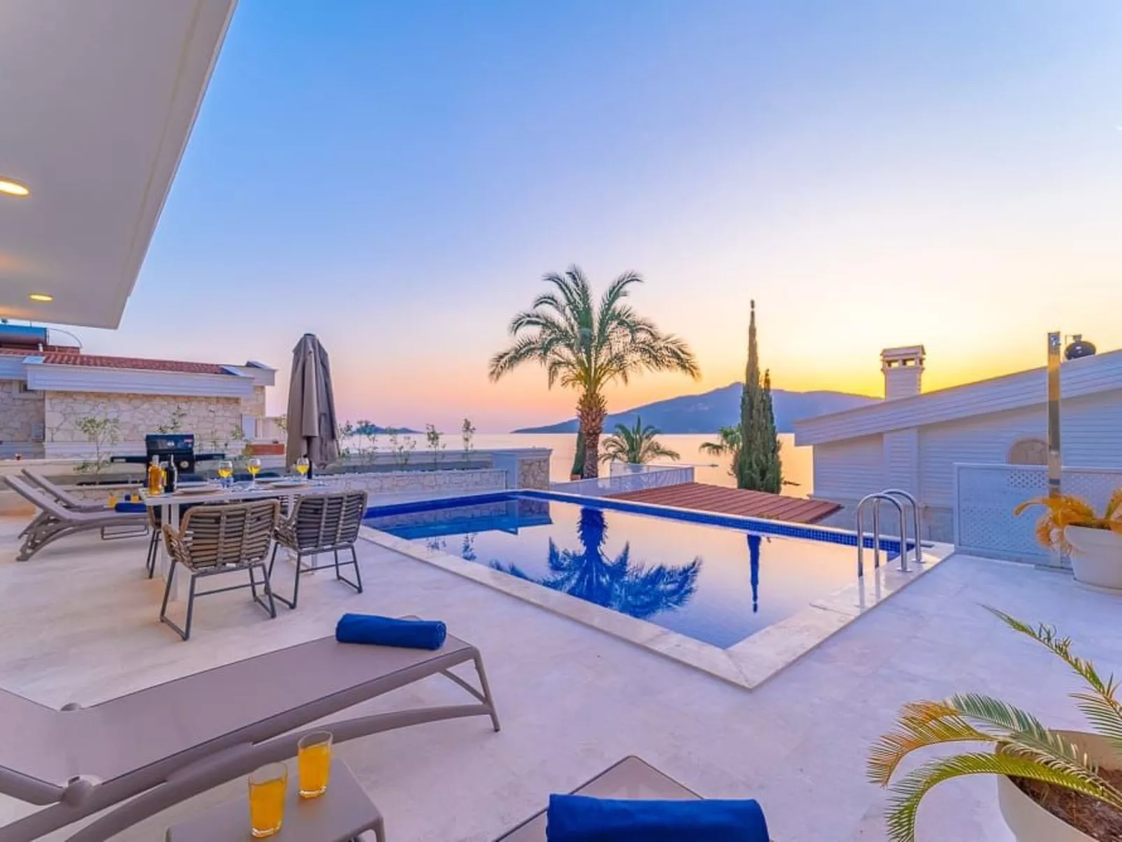 Villa direkt am Meer luxuriös für 4 Personen-Drinnen