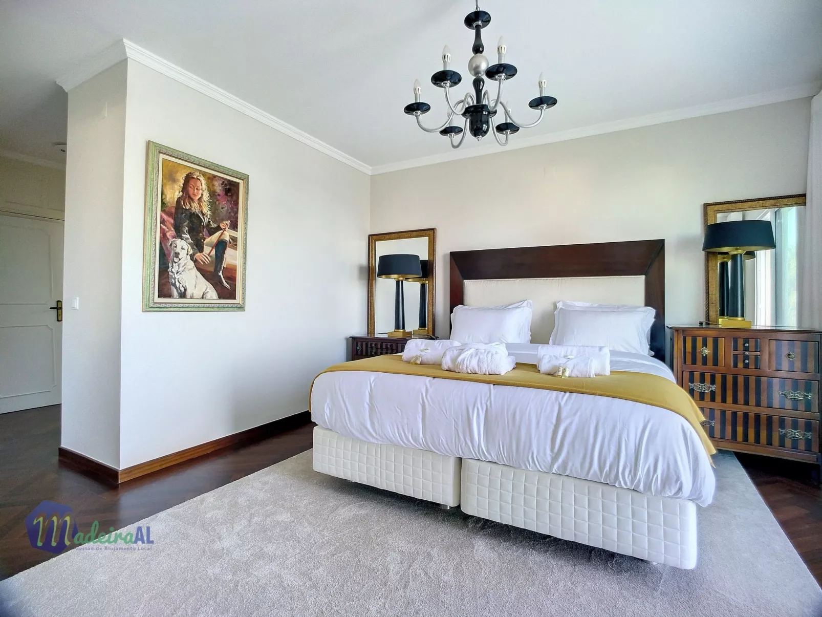 PEARLS BEACH VILLA-Inside