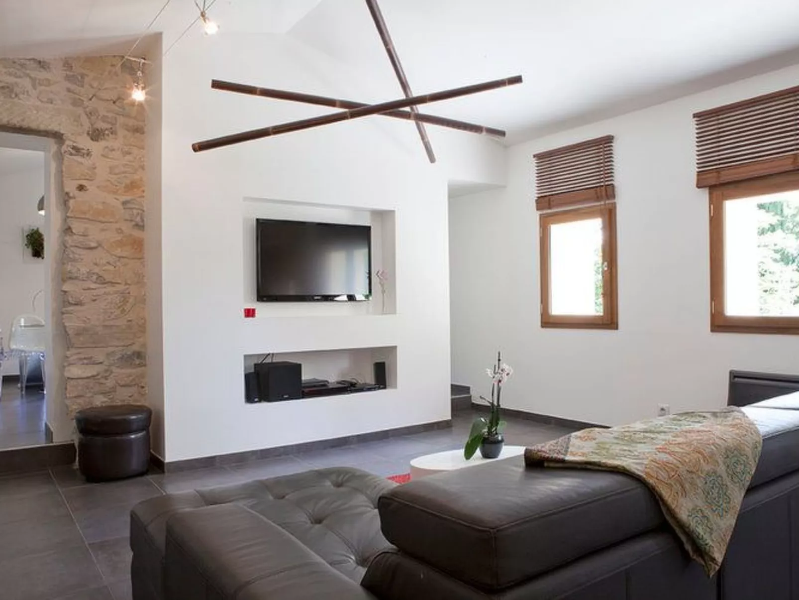 Domäne "Suite Luna" mit Infinity-Pool-Image-tags.info