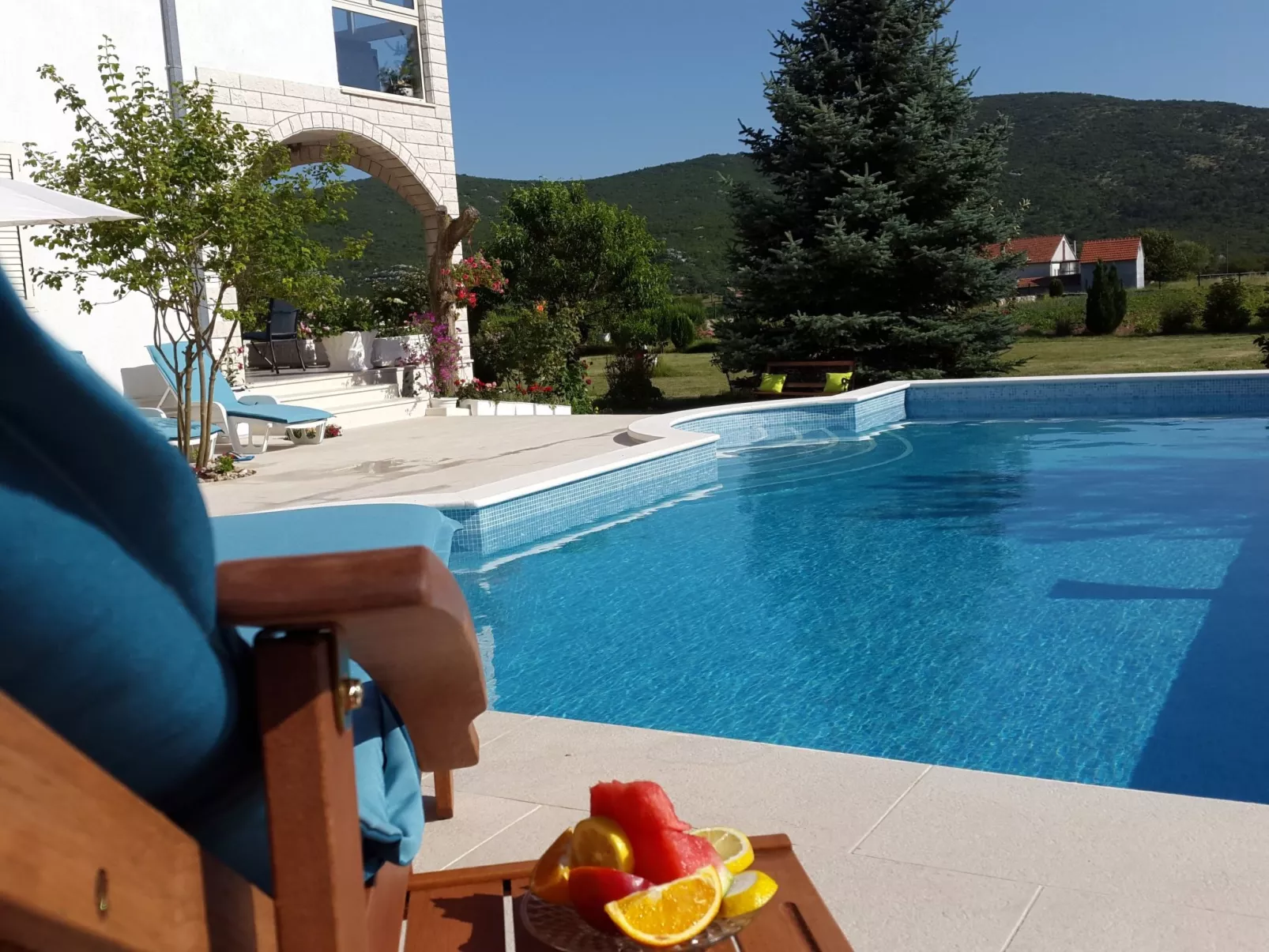 Anwesen "Villa Almas, Sauna, Fitnessraum, Multisport-Outside