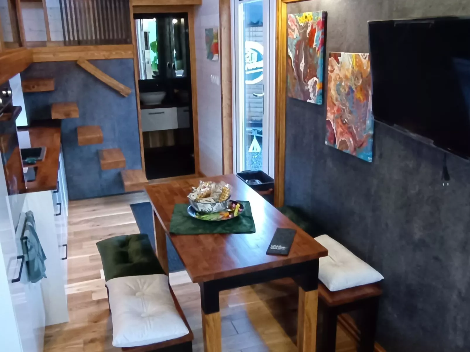 Tiny House Sundancer-Inside