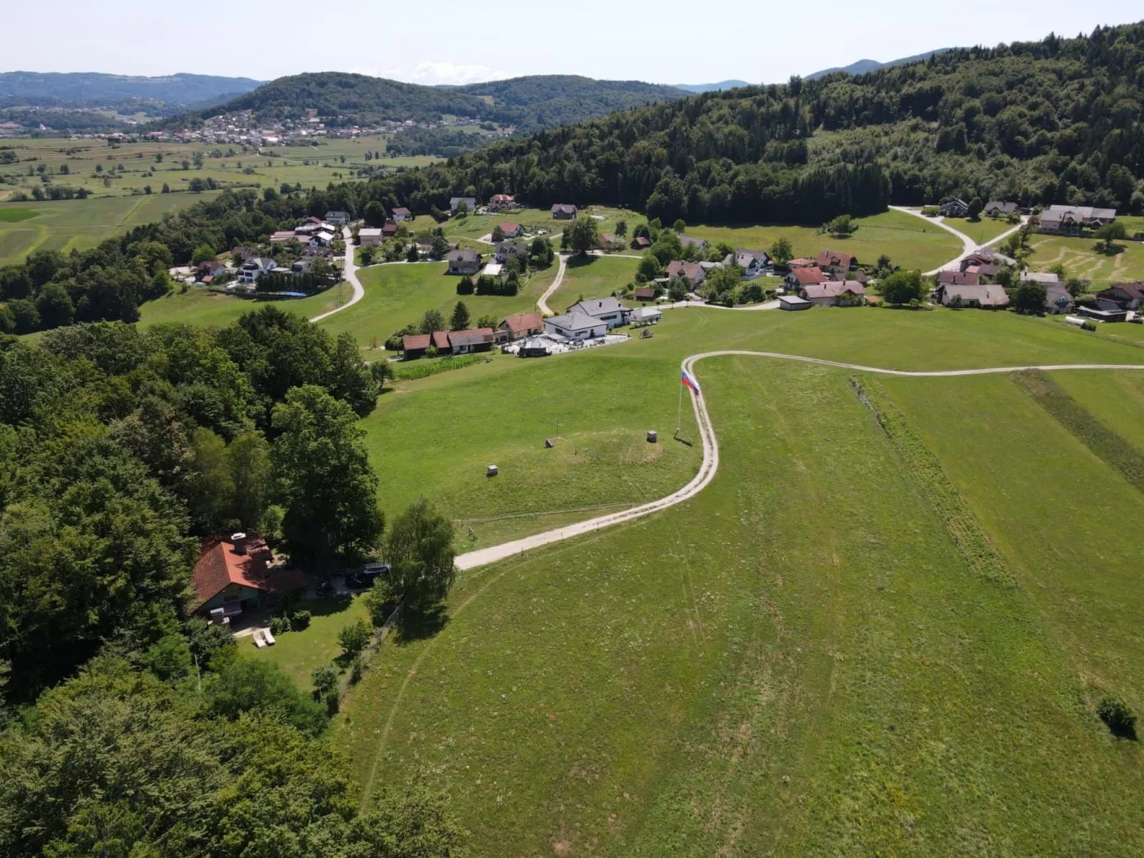 Märchenhaftes Holzhaus bei Ljubljana-Draußen